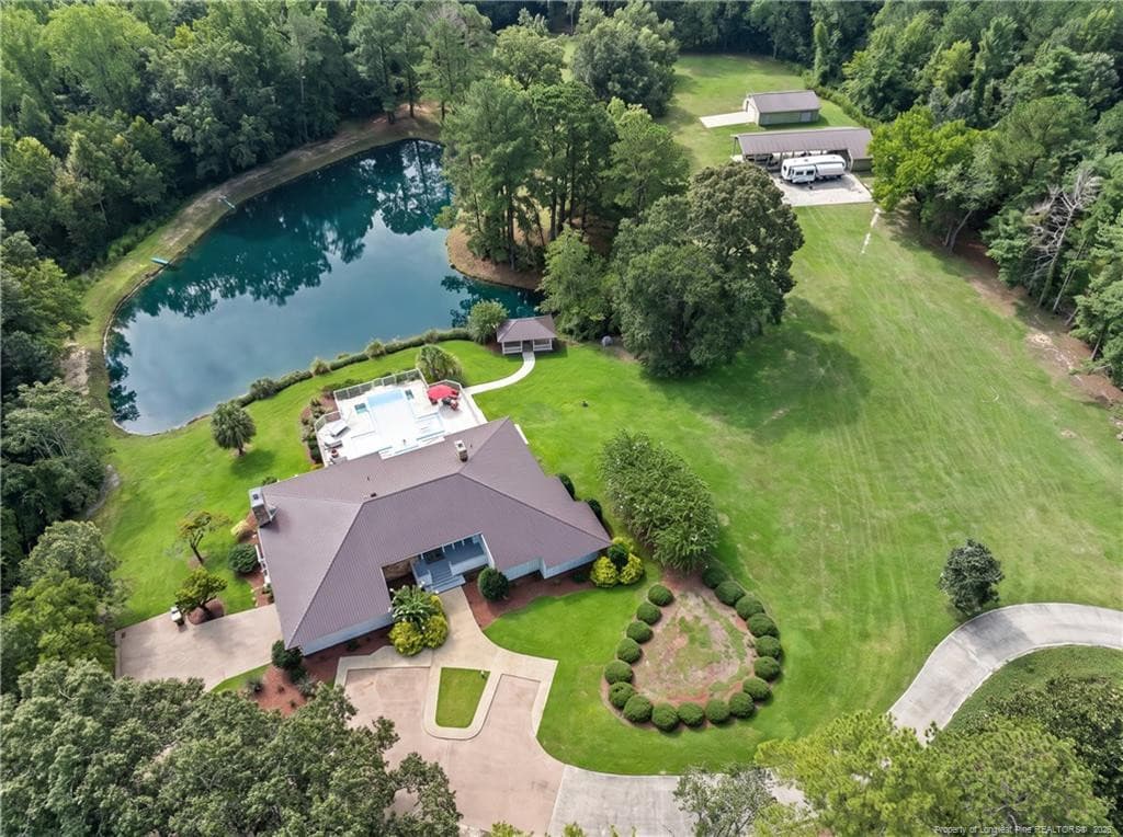 Photo 1 - 101 Elizabeth Road, Elizabethtown, NC 28337