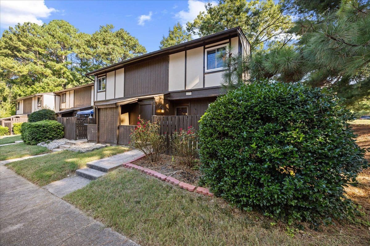 20-2A1A8166.jpg - 4271 Lake Ridge Drive, Raleigh, NC 27604, Raleigh