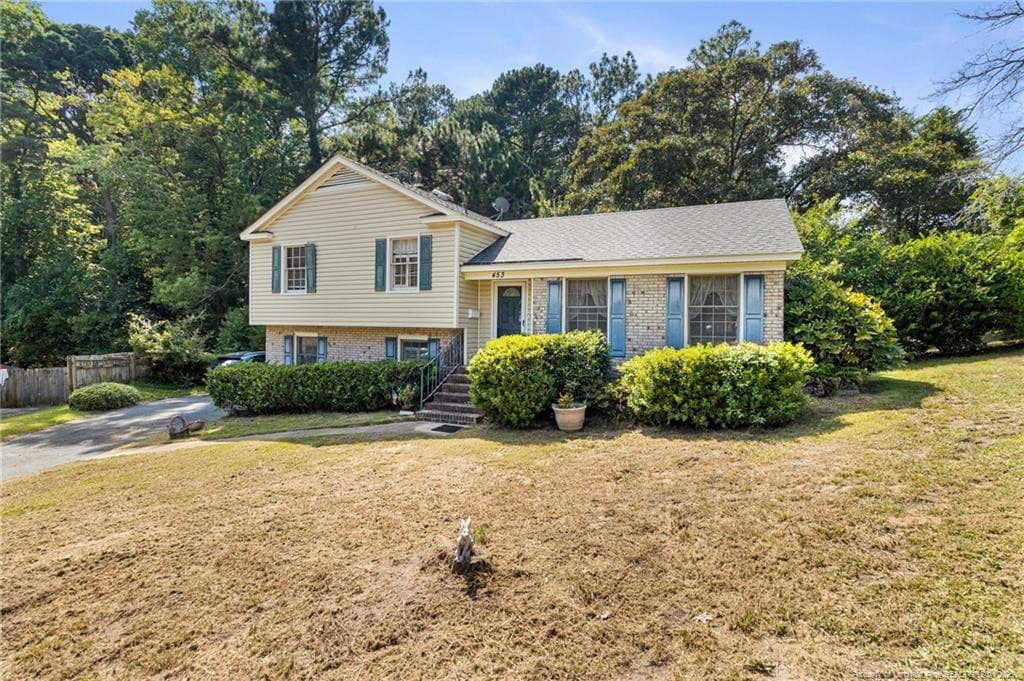 Photo 2 - 453 Bay Shore Drive, Fayetteville, NC 28311, Fayetteville