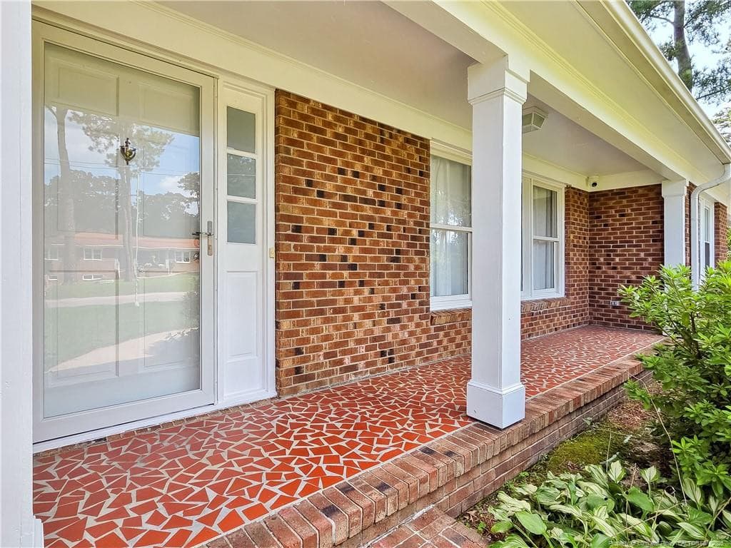 Photo 2 - 3209 Kentyre Drive, Fayetteville, NC 28303, Fayetteville