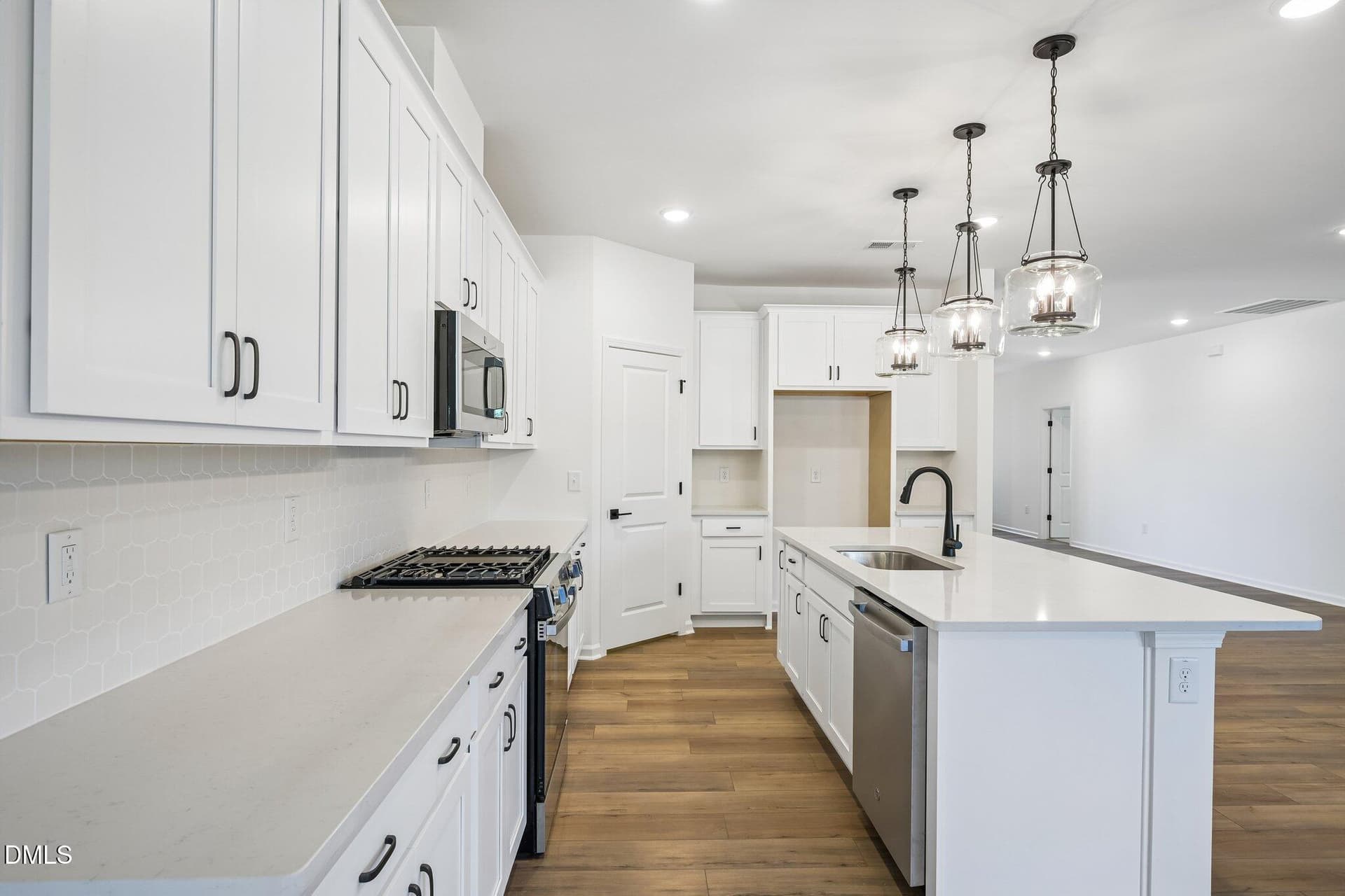 17-web-or-mls-Moonflower Ln-S1905-017 - 2228 Seraphic Way 386, Rolesville, NC 27571