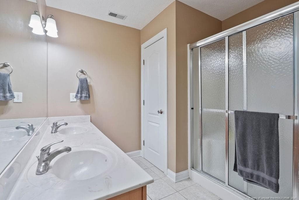 Photo 23 - 919 Cora Lee Drive, Fayetteville, NC 28303, Fayetteville