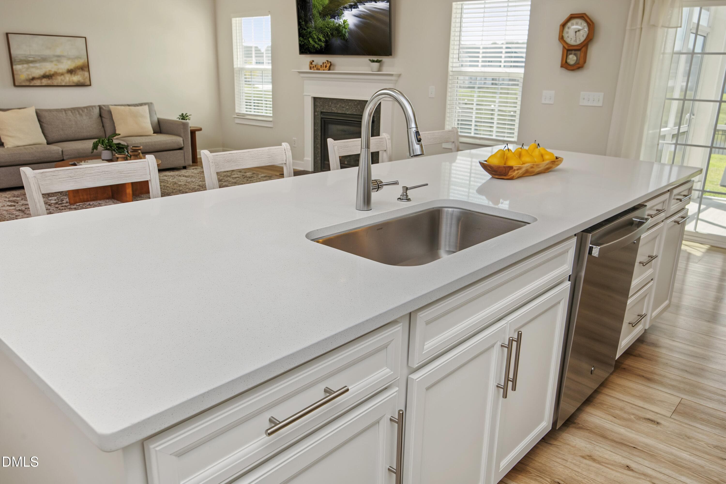 16Kitchen - 1056 Chevy Park Landing, Wendell, NC 27591, Wendell