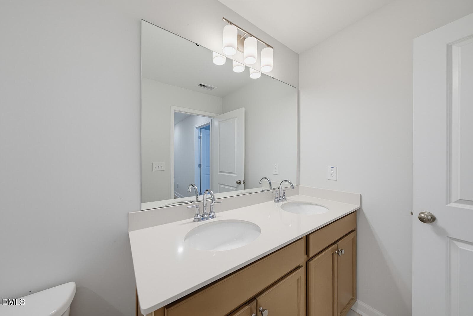 FMWeb22 - 1203 Westerland Way 26, Durham, NC 27703, Durham