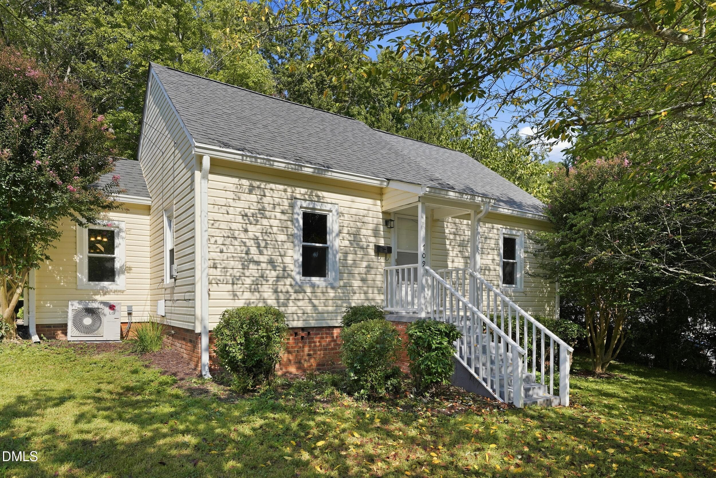 2_dsc03120 - 709 N Wilba Road, Mebane, NC 27302, Mebane