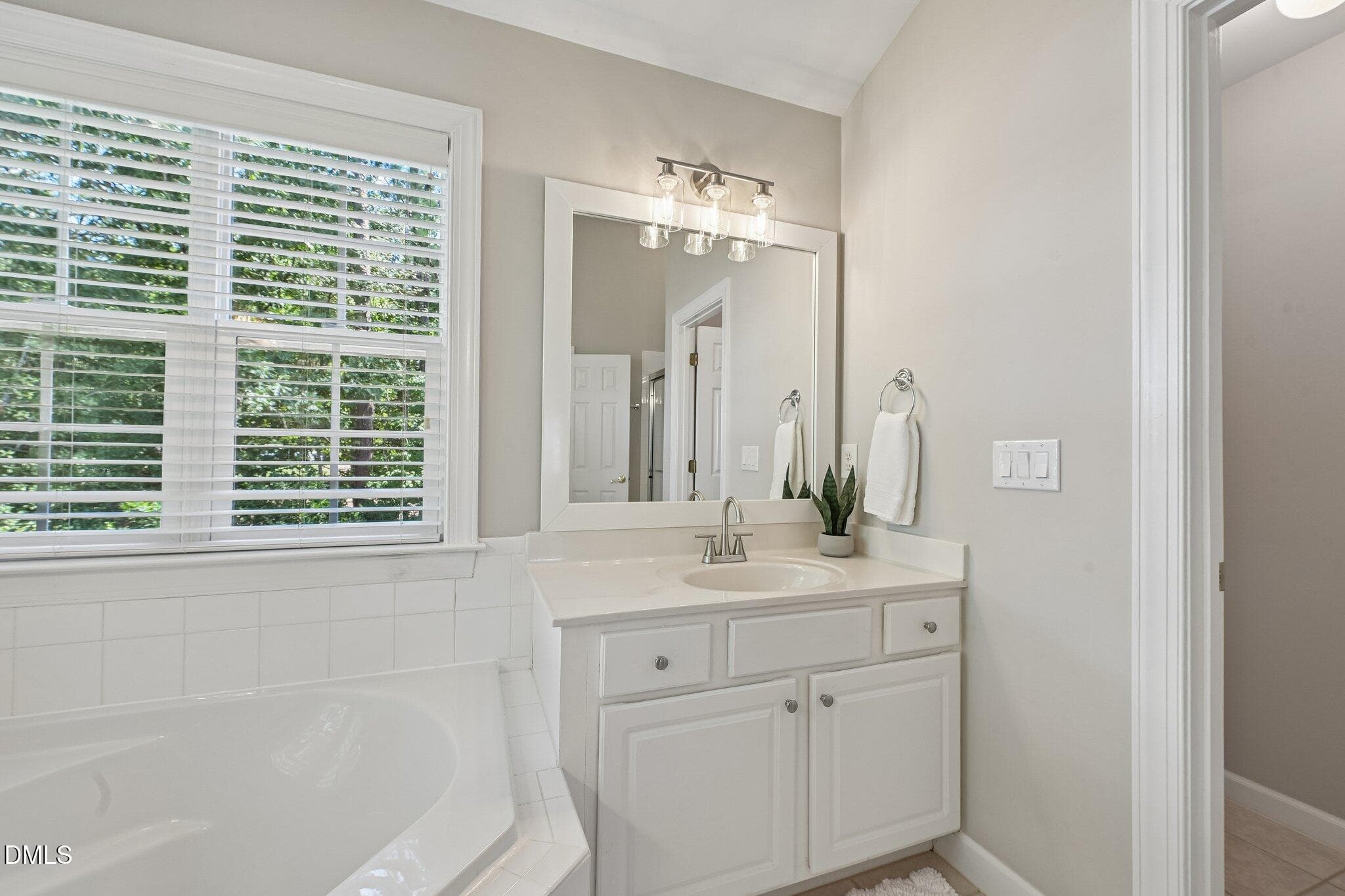 32-web-or-mls-Celandine Dr-S0509-032 - 1203 Celandine Drive, Apex, NC 27502, Apex