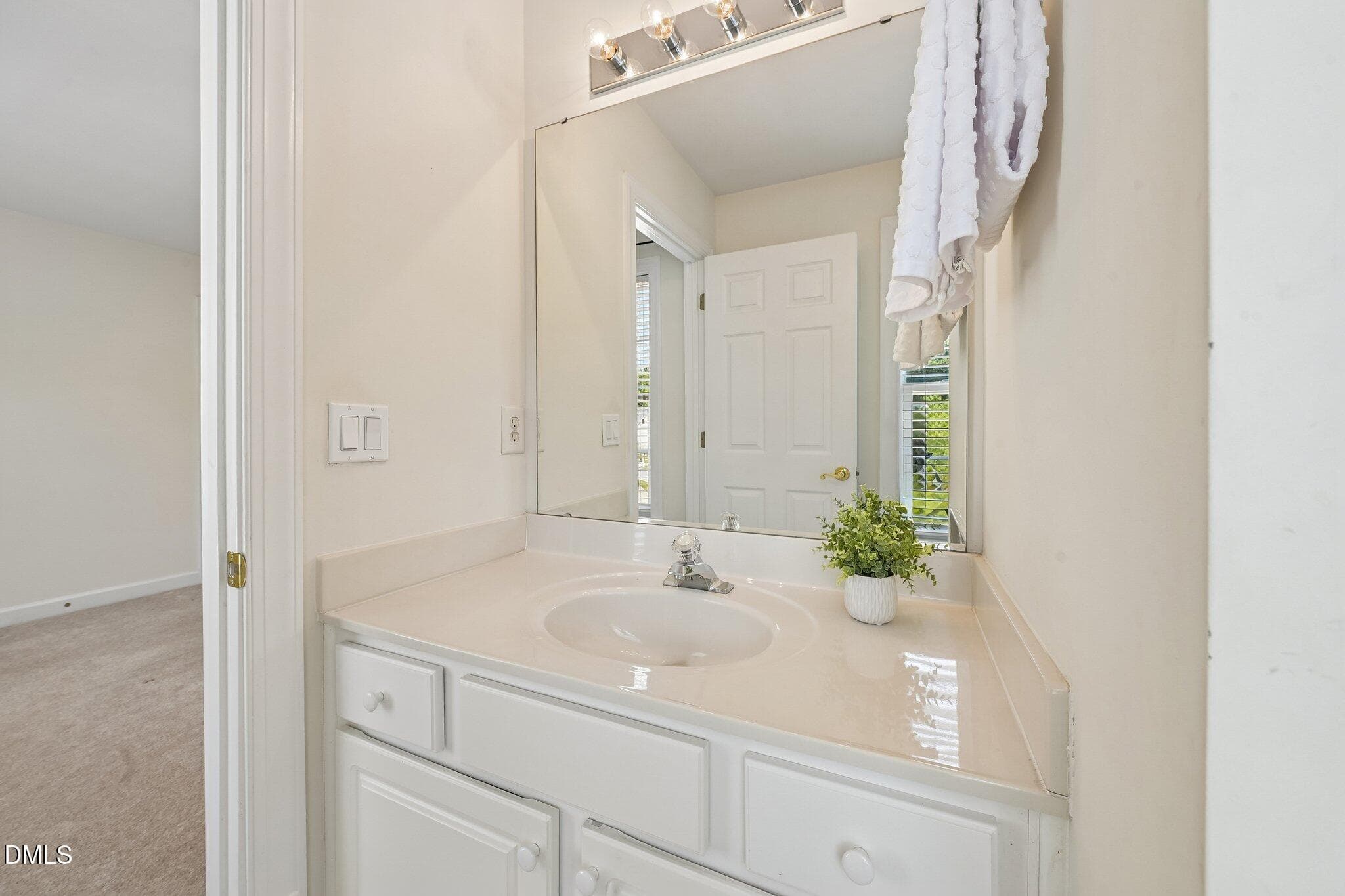 39-web-or-mls-Celandine Dr-S0509-039 - 1203 Celandine Drive, Apex, NC 27502, Apex