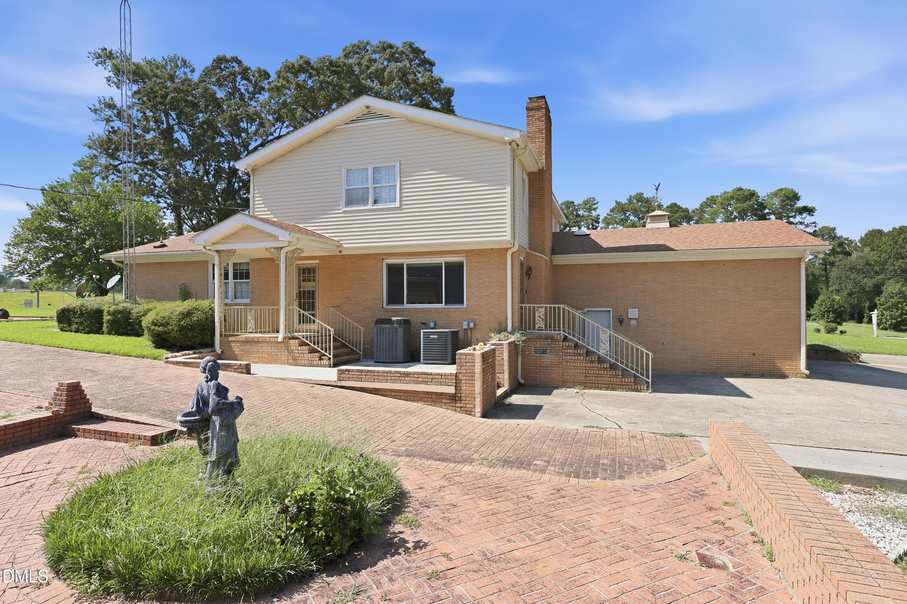 48-print-AZ3A0792 - 701 Sunset Avenue, Clinton, NC 28328, Clinton