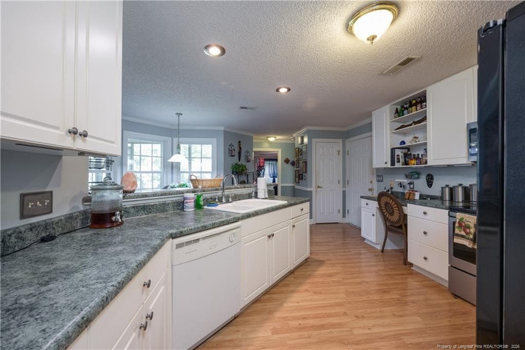 Photo 12 - 295 Sprunt Drive, Clinton, NC 28328, Clinton