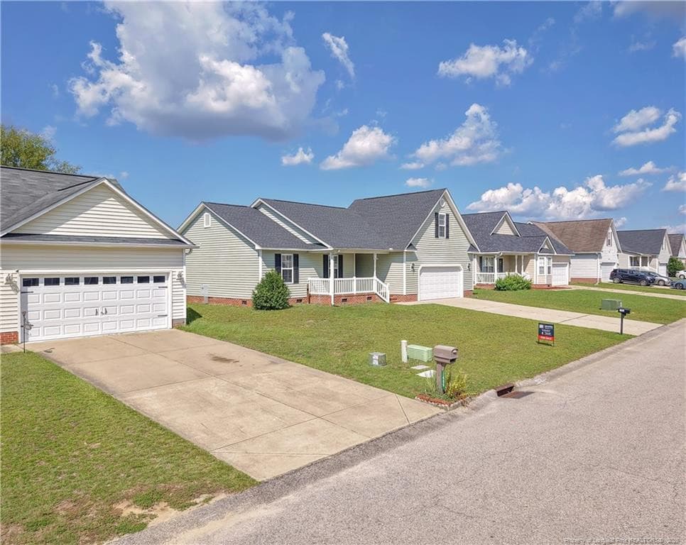 Photo 43 - 1482 Avoncroft Drive, Fayetteville, NC 28306, Fayetteville