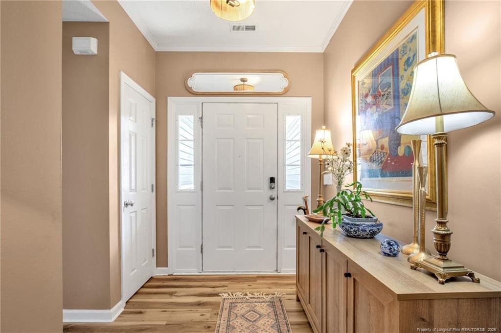 Foyer - 408 Allegiance Street, Raeford, NC 28376, Raeford