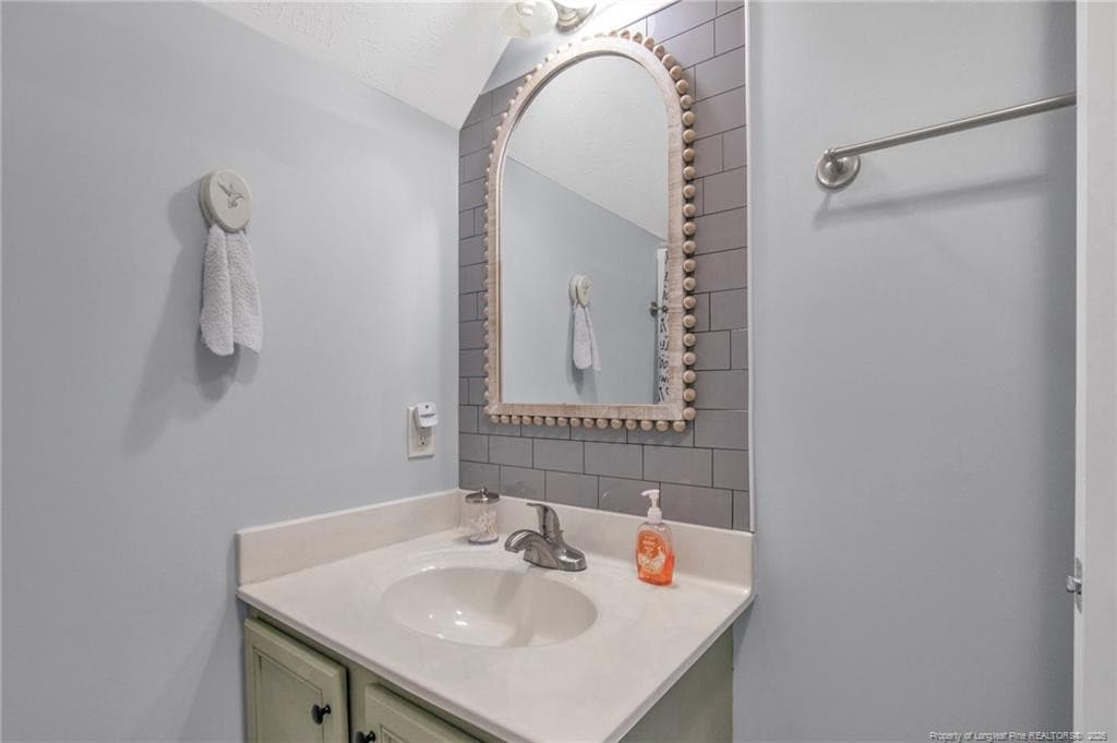 Photo 32 - 408 Allegiance Street, Raeford, NC 28376, Raeford