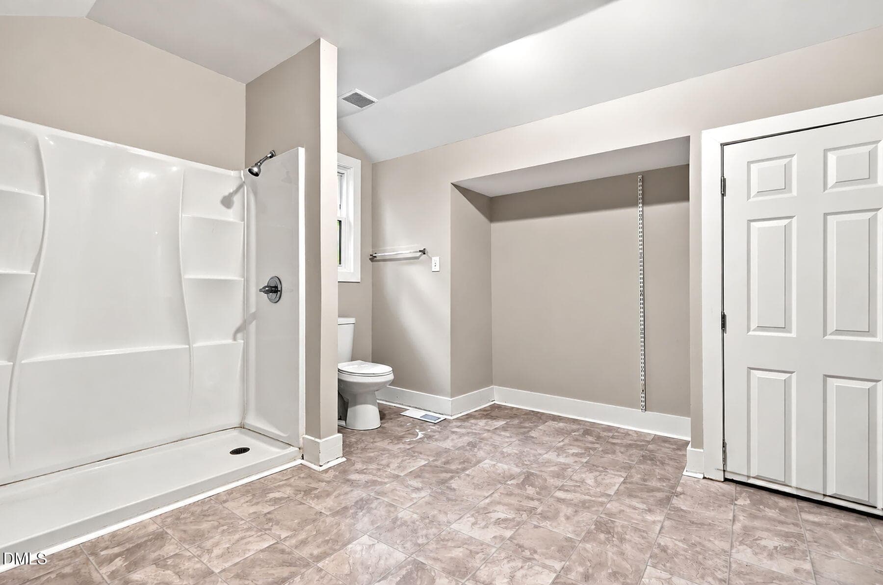 24-web-or-mls-2641 Kirk Rd-104 - 2641 Kirk Road, Durham, NC 27705