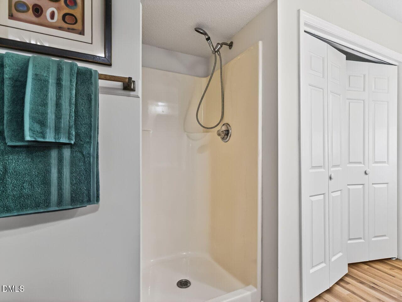019-1280x960-photo - 4421 Beechnut Lane, Durham, NC 27707, Durham