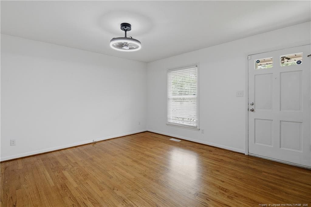 Photo 8 - 547 Farmview Drive, Fayetteville, NC 28311, Fayetteville