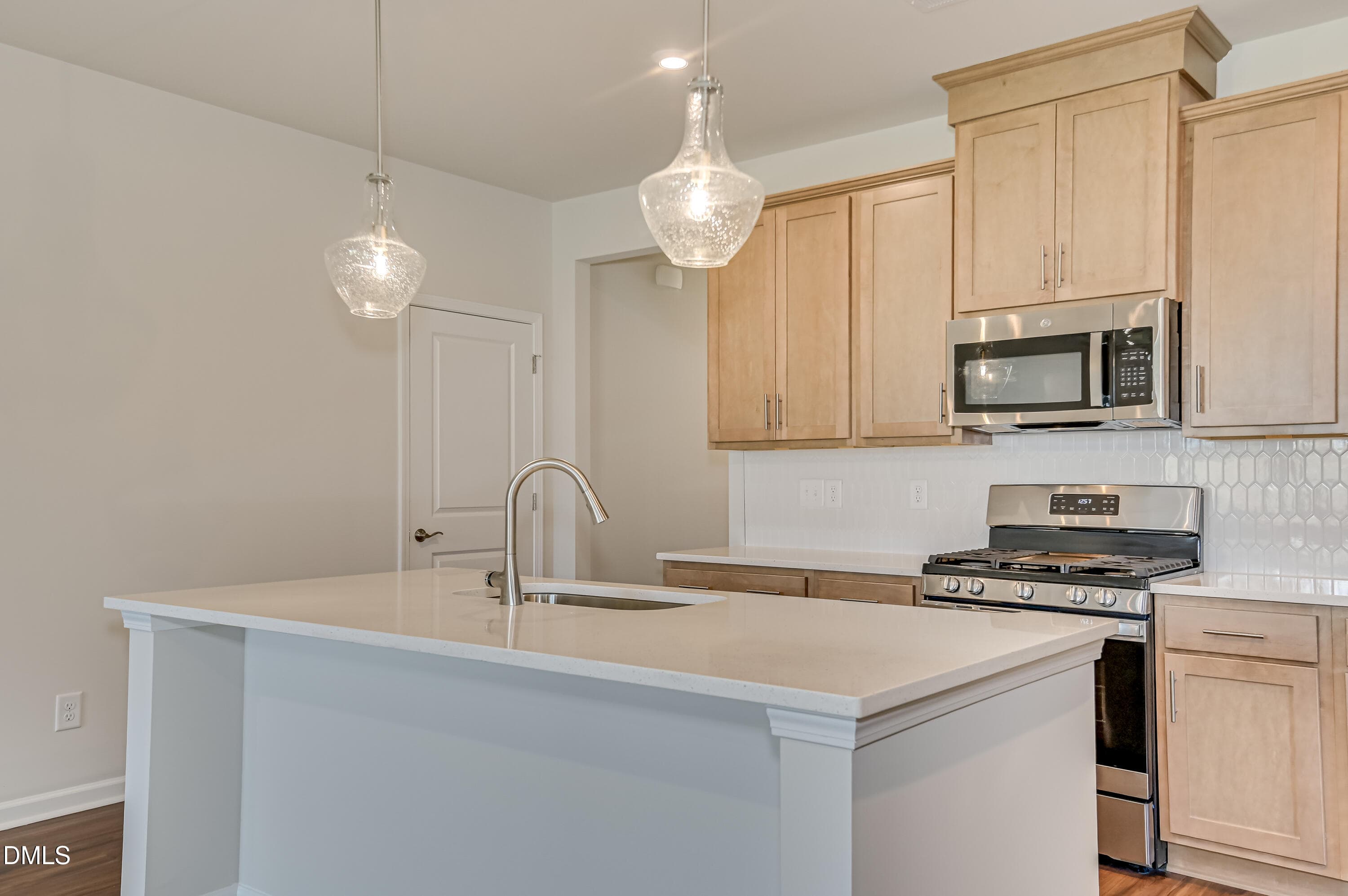 P_AGS_FRG_Easton_INT_KIT_5 - 105 King Tucks Way, Four Oaks, NC 27524, Four Oaks