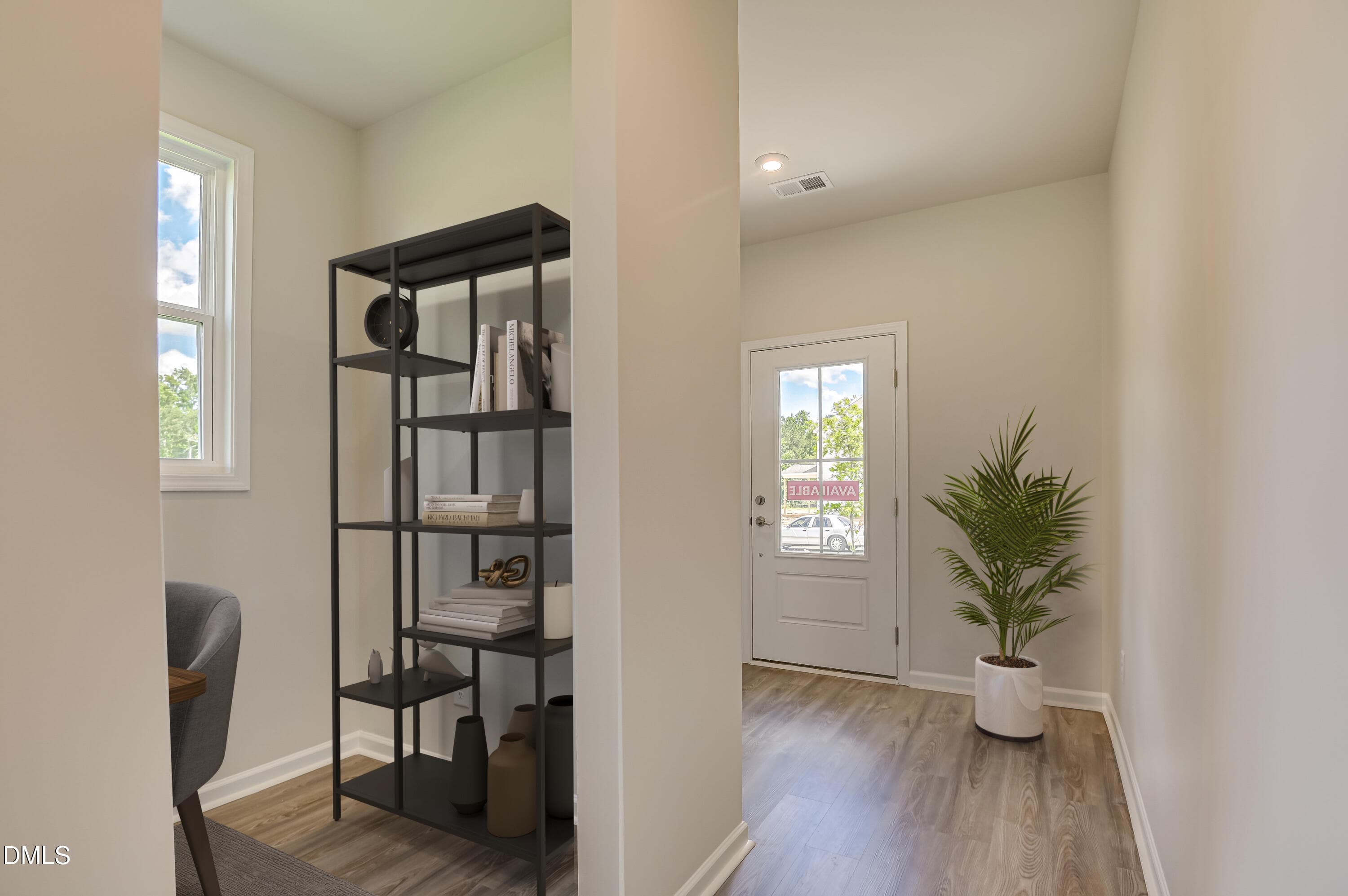 S_AGS_FRG_INT_Tyndall_ OFC - 73 King Tucks Way, Four Oaks, NC 27524, Four Oaks