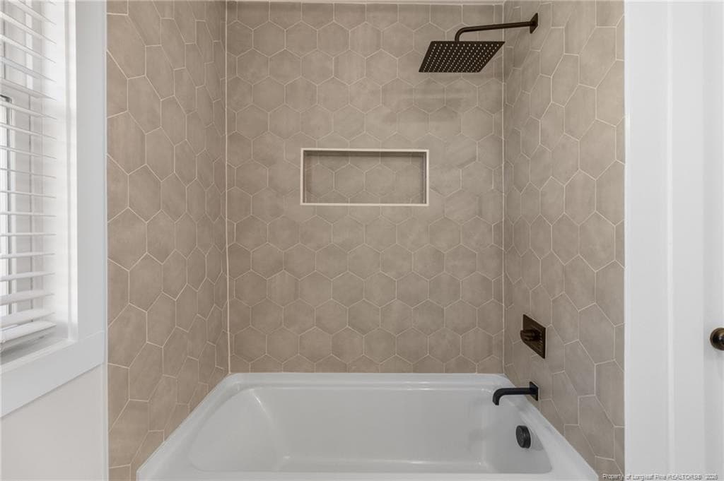Upstairs Full Bath Shower/Tub Combo - 1107 Massey Street, Smithfield, NC 27577