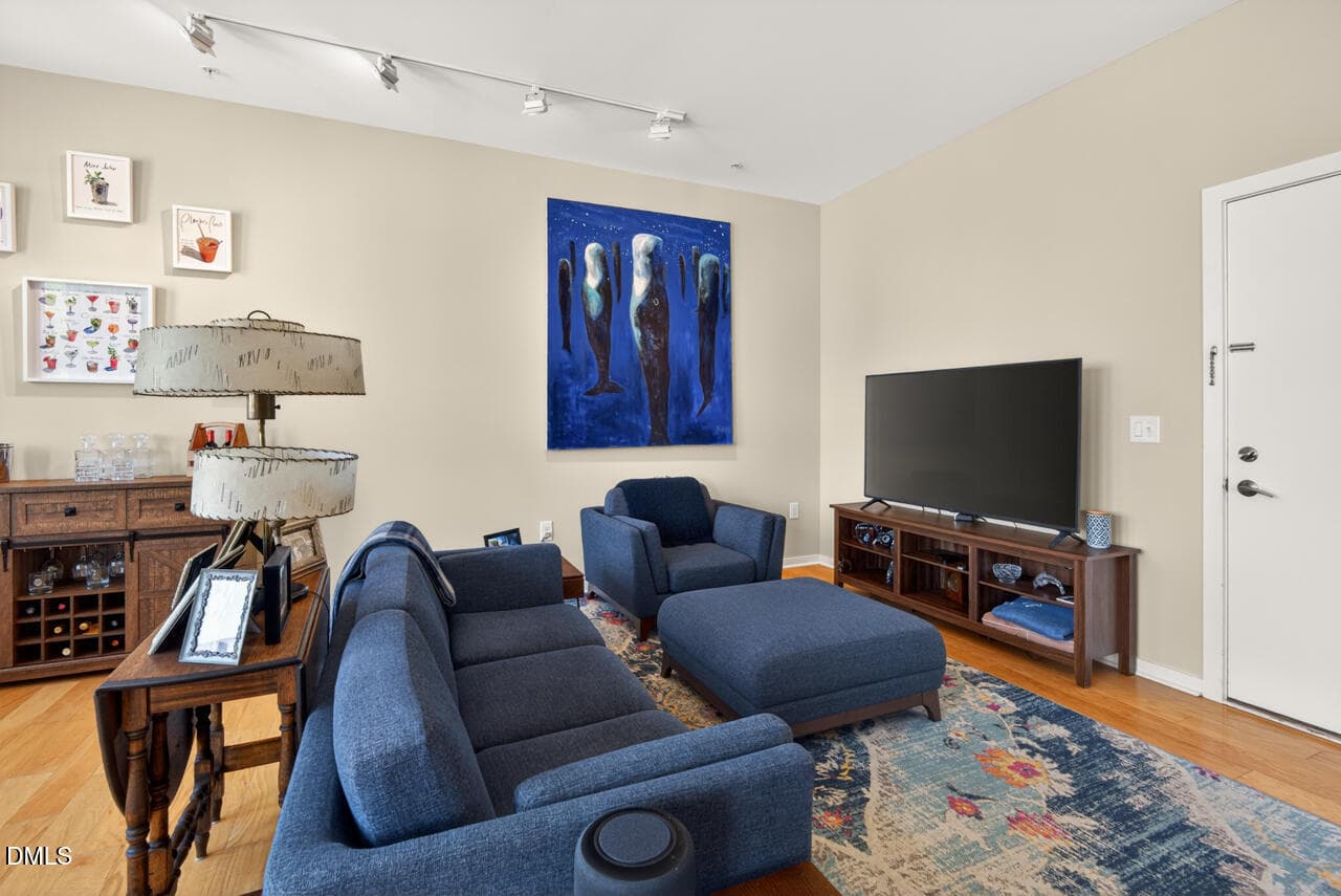 19 - 130 E Main Street 201, Durham, NC 27701, Durham