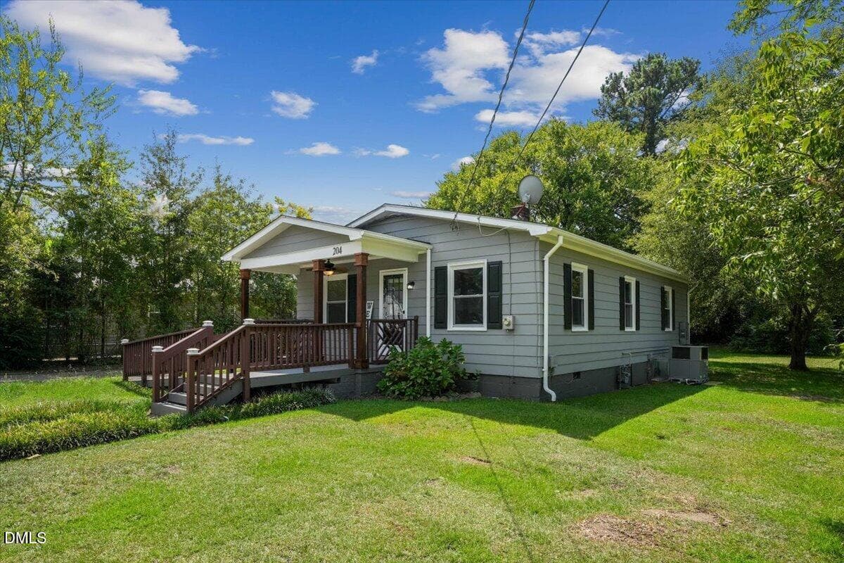 05-204 E Branch St-5 - 204 E Branch Street, Benson, NC 27504, Benson