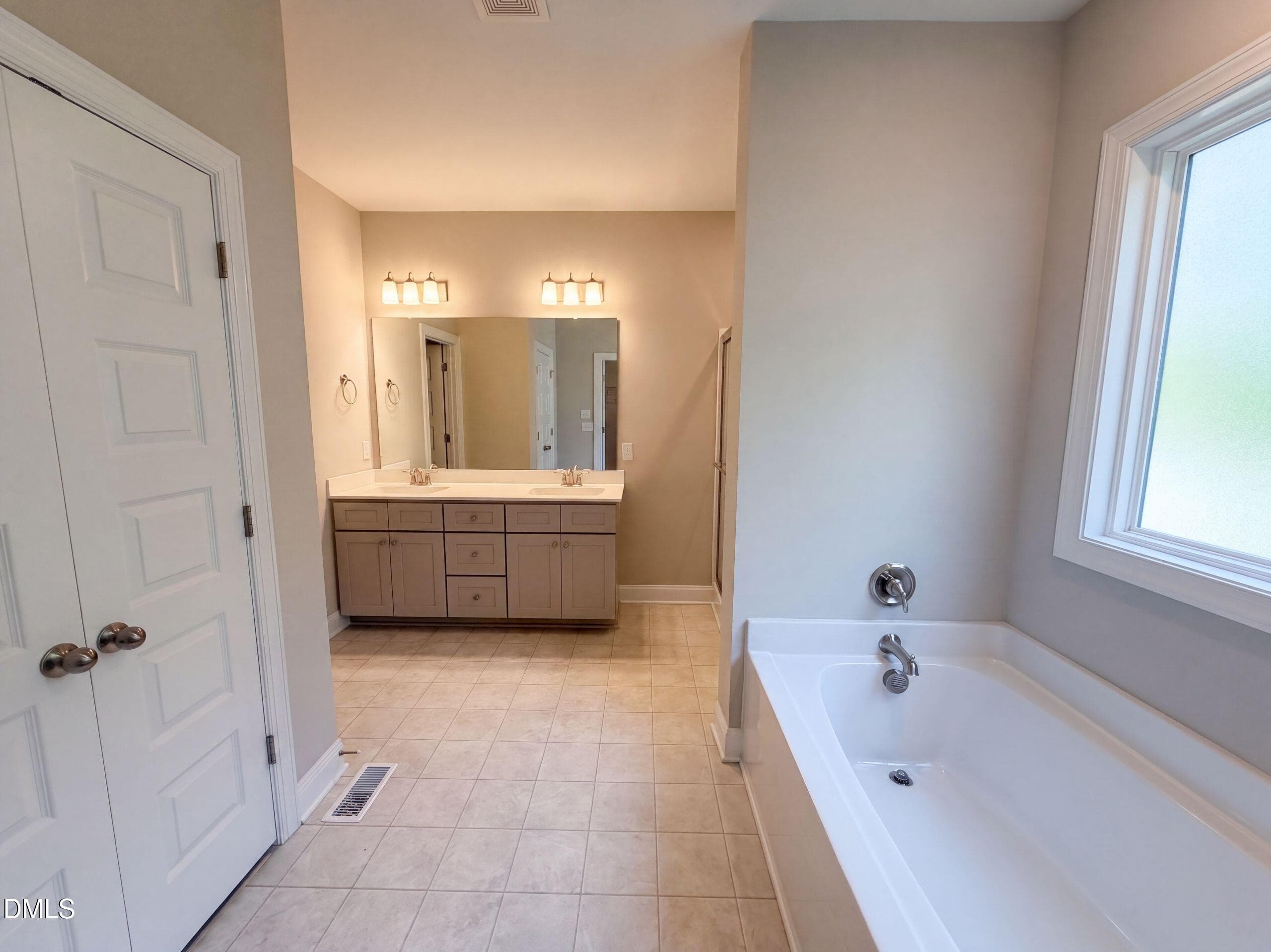 listing_13 - 544 Shawnee Drive, Louisburg, NC 27549, Louisburg
