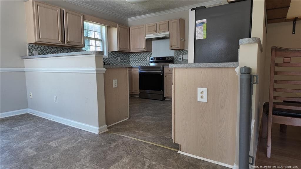Photo 5 - 7601 Galena Drive, Fayetteville, NC 28314, Fayetteville