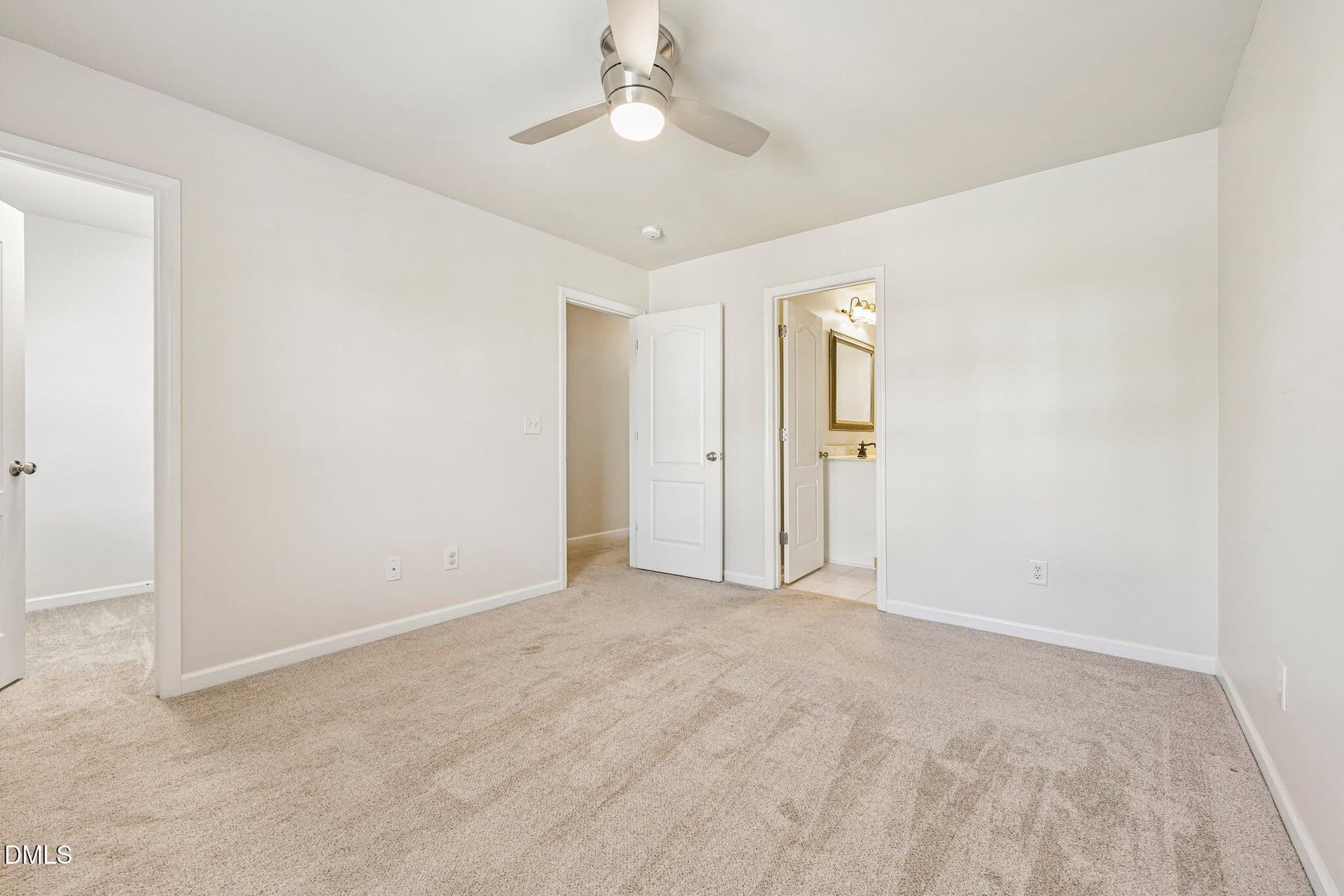14-web-or-mls-Old Grove Ln-S0509-014 - 128 Old Grove Lane, Apex, NC 27502