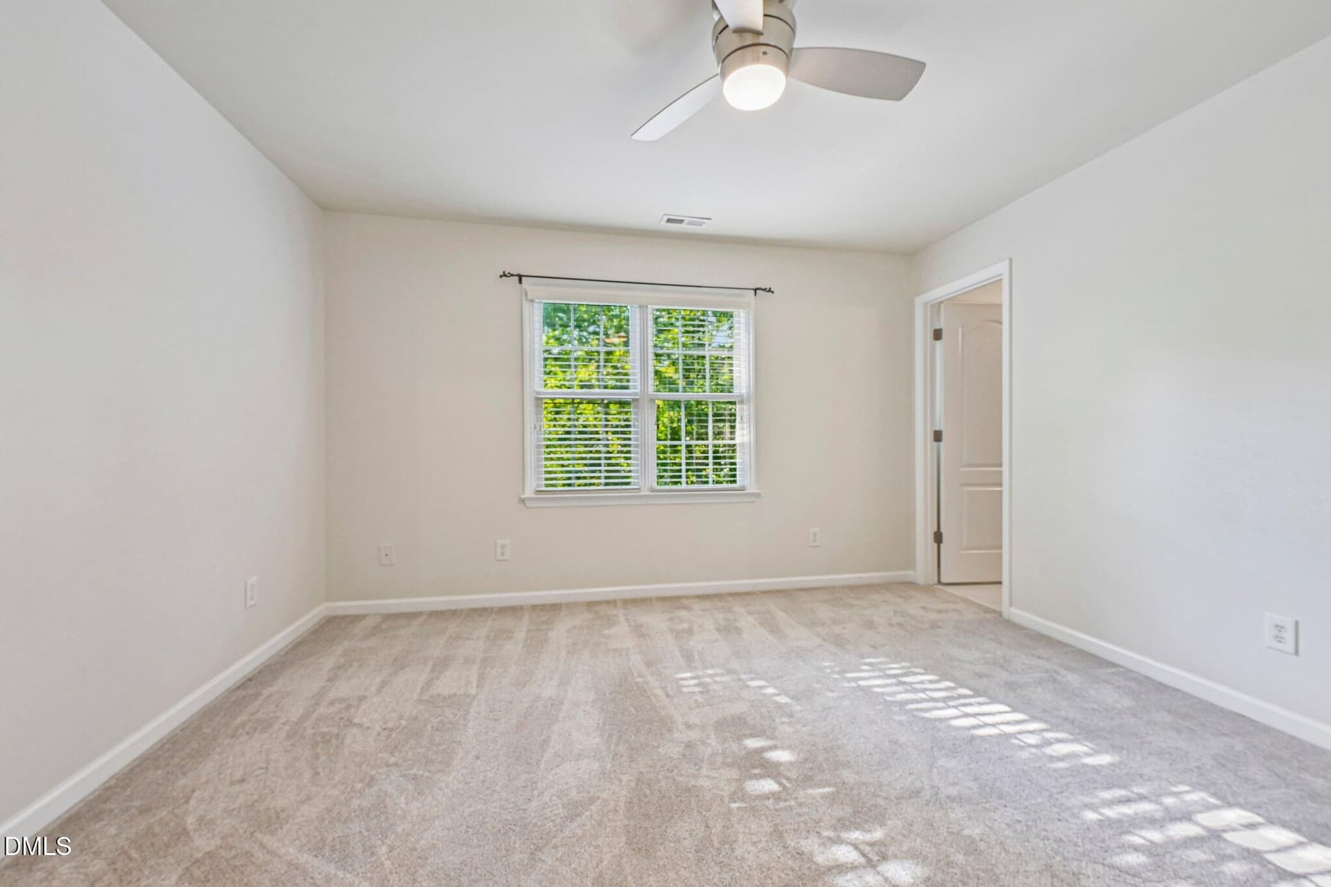20-web-or-mls-Old Grove Ln-S0509-020 - 128 Old Grove Lane, Apex, NC 27502
