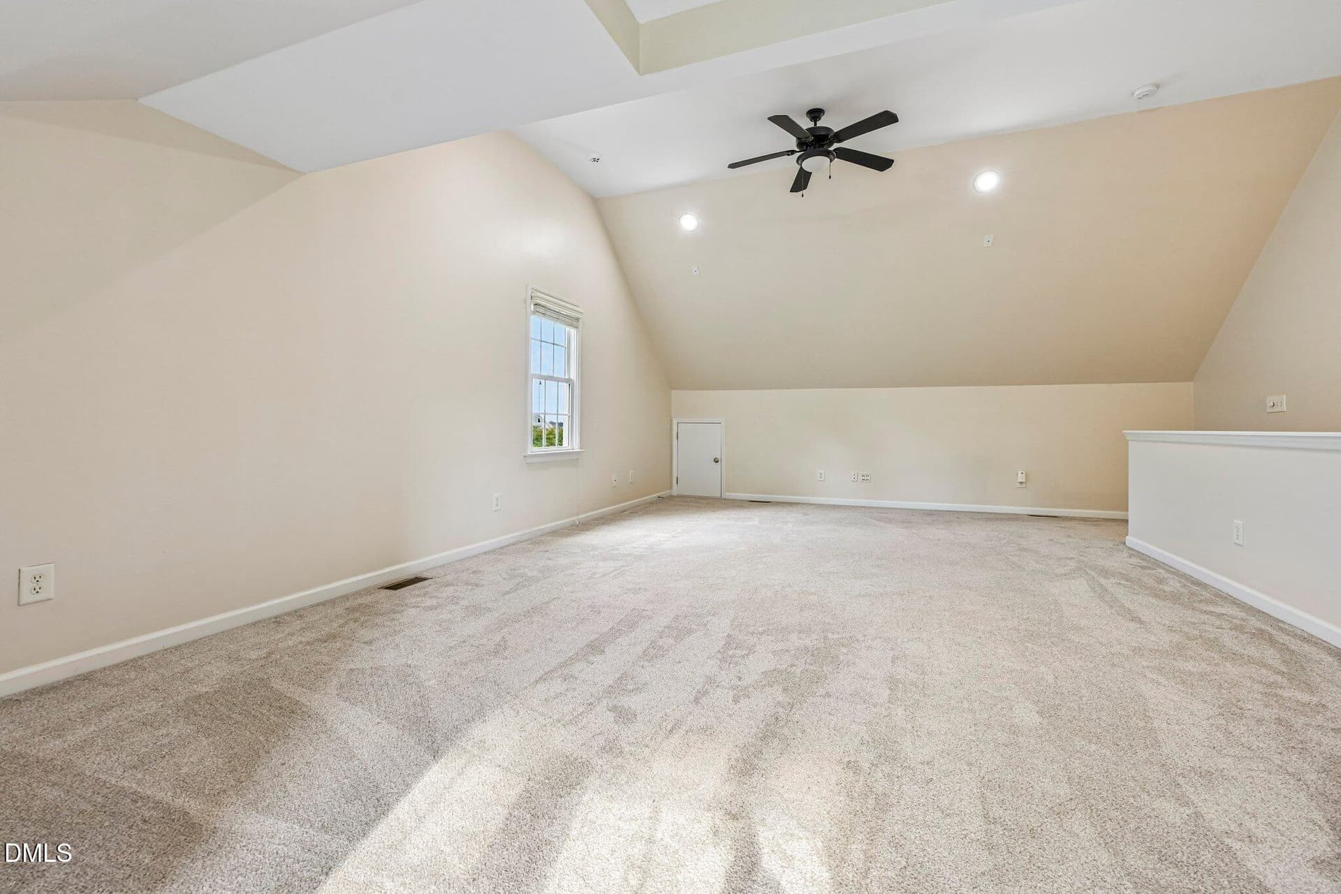 25-web-or-mls-Old Grove Ln-S0509-025 - 128 Old Grove Lane, Apex, NC 27502