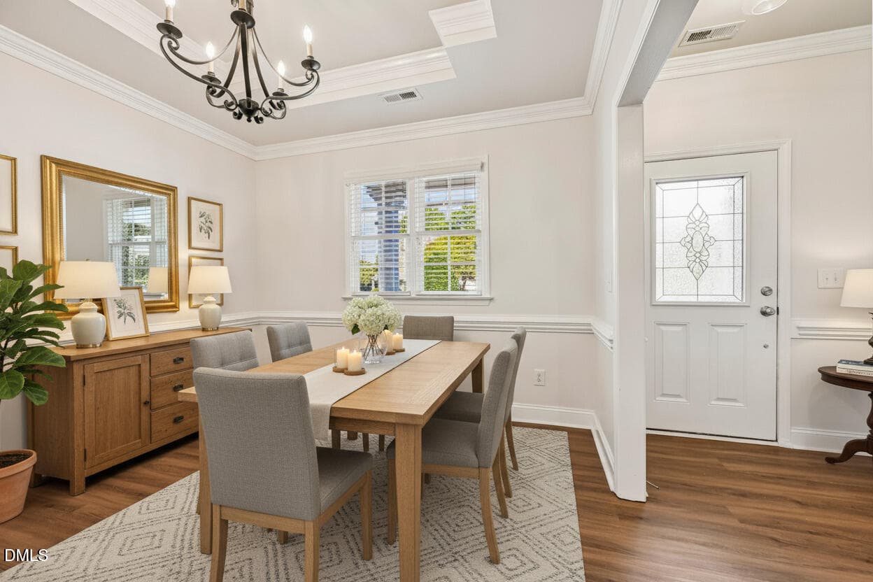 chat_staged_7-web-or-mls-Old Grove Ln-S0 - 128 Old Grove Lane, Apex, NC 27502