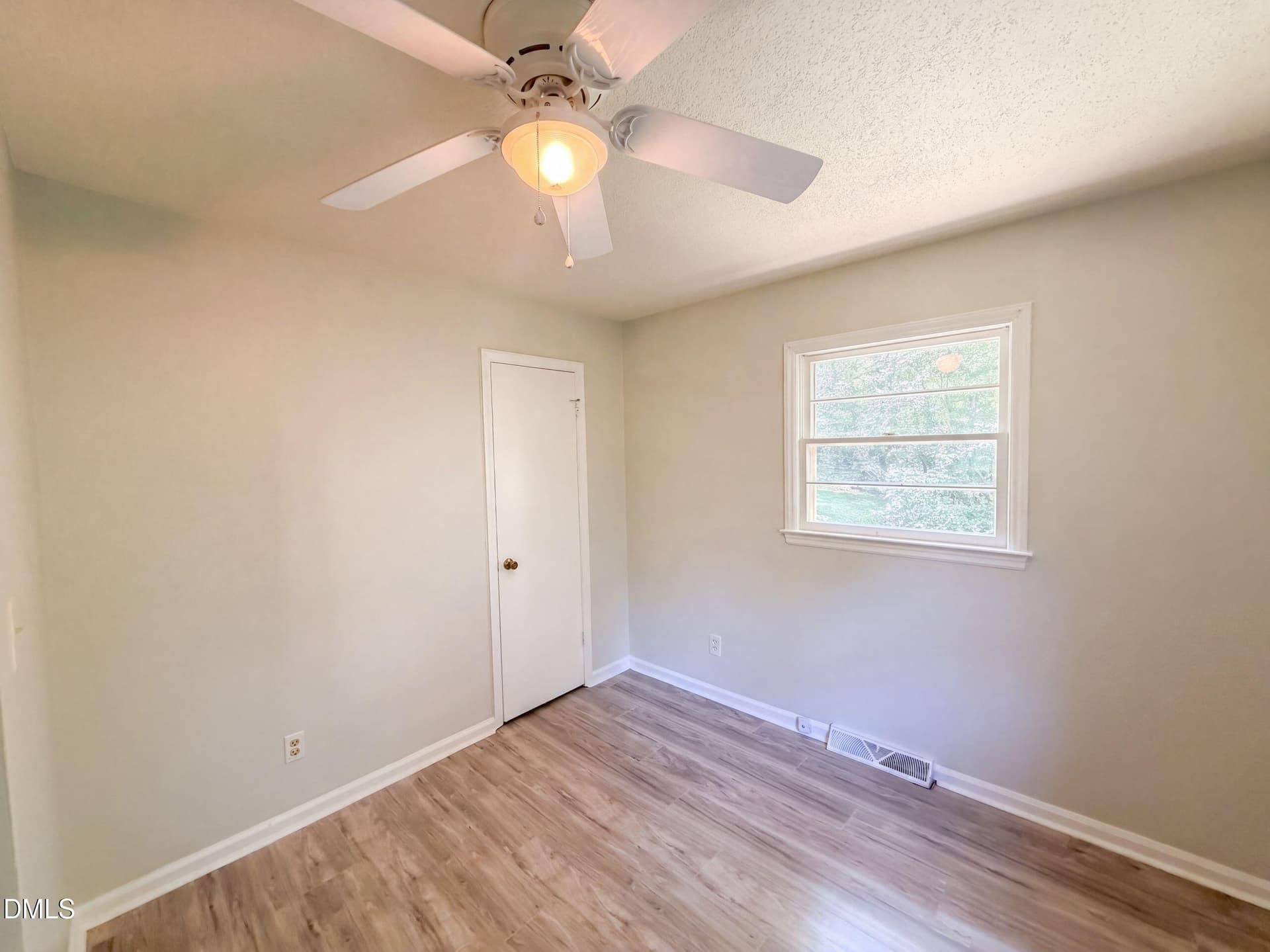 listing_12 - 6220 Paylor Street, Mebane, NC 27302