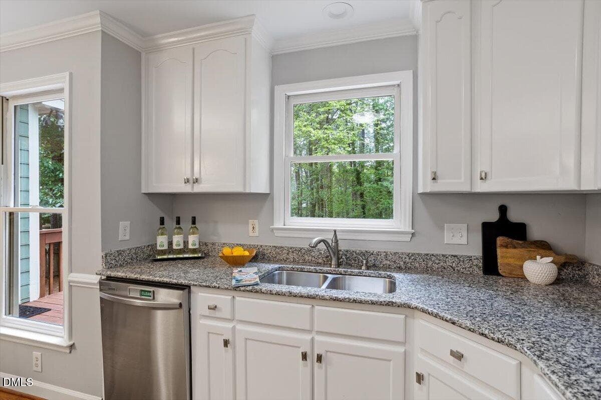 18-306 New Rail Dr [3024009]_18 - 306 New Rail Drive, Cary, NC 27513, Cary