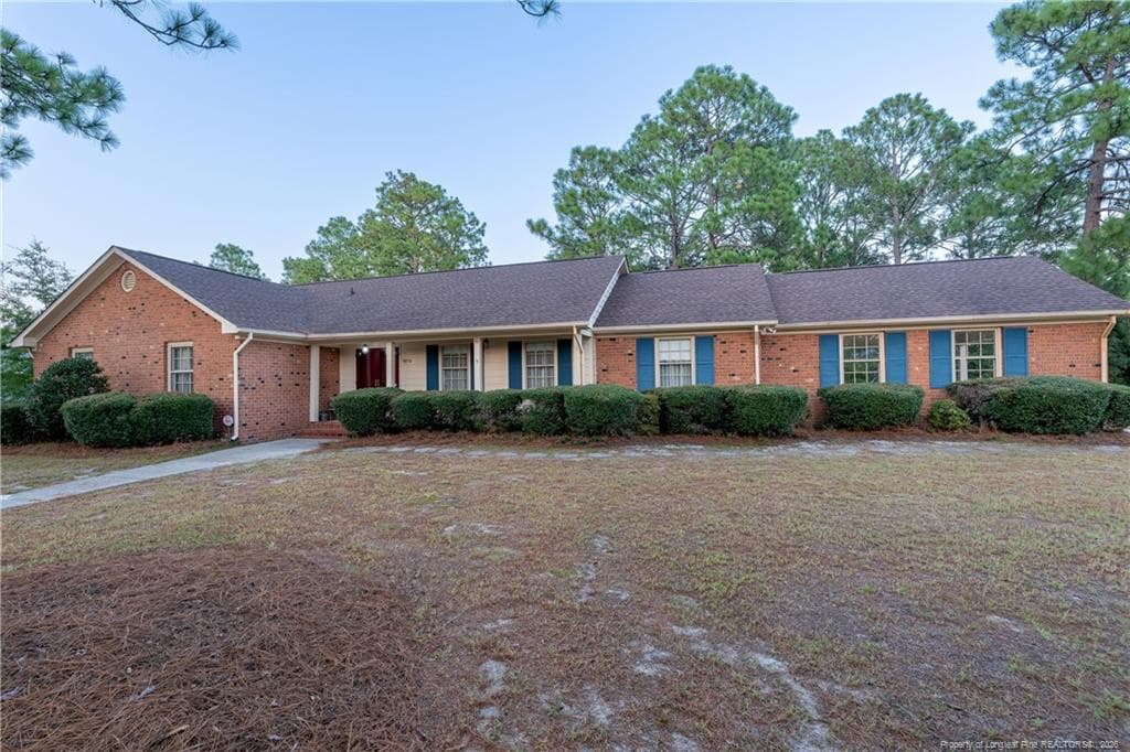 Photo 2 - 1813 Purdue Drive, Fayetteville, NC 28304, Fayetteville