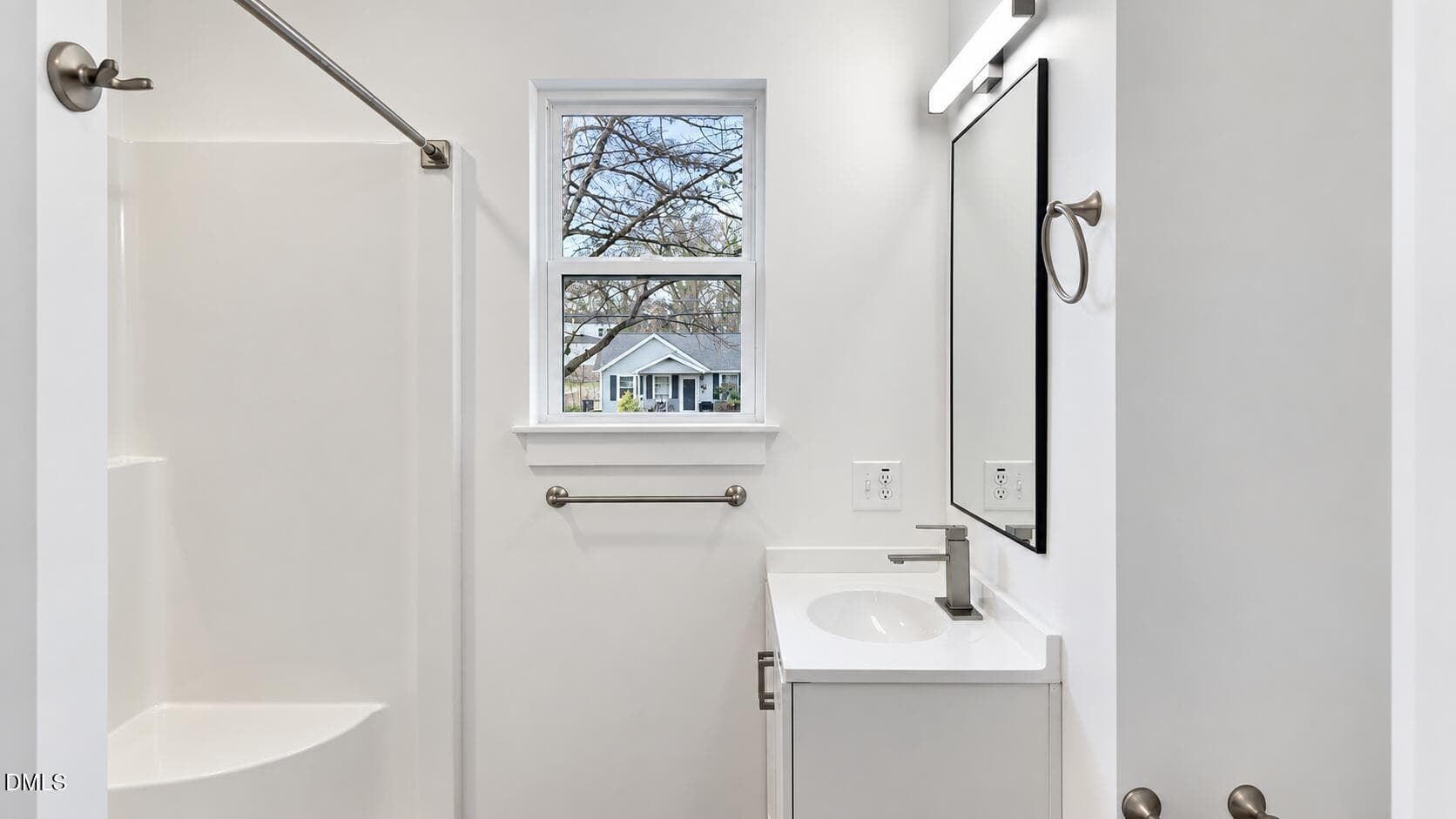 Full bath - 1308 Sedgefield Street C, Durham, NC 27705, Durham
