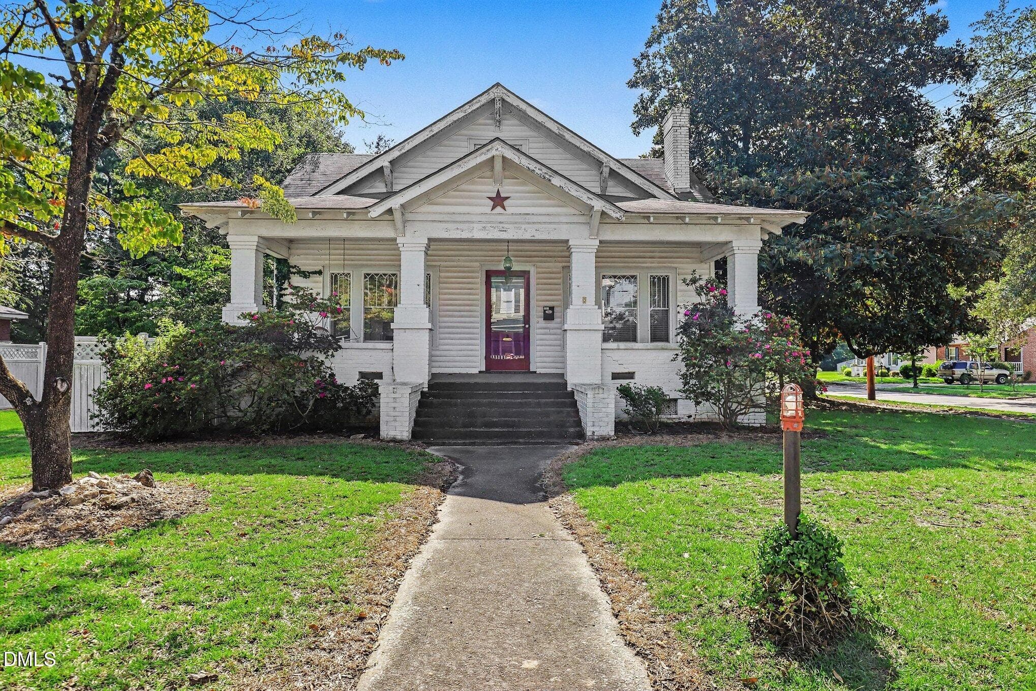 202 N Green Street, Selma, NC 27576
