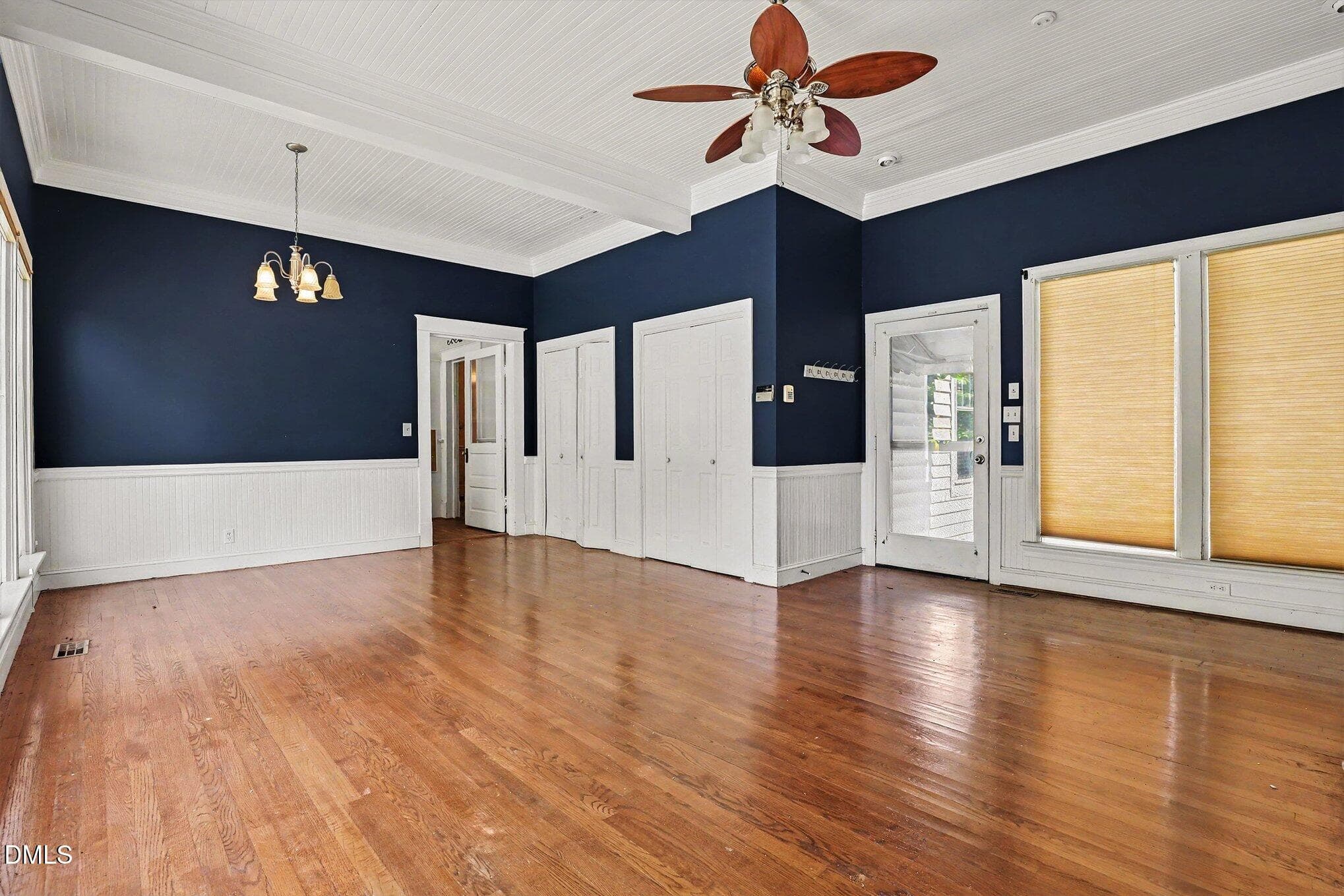 008_file_4542 - 202 N Green Street, Selma, NC 27576