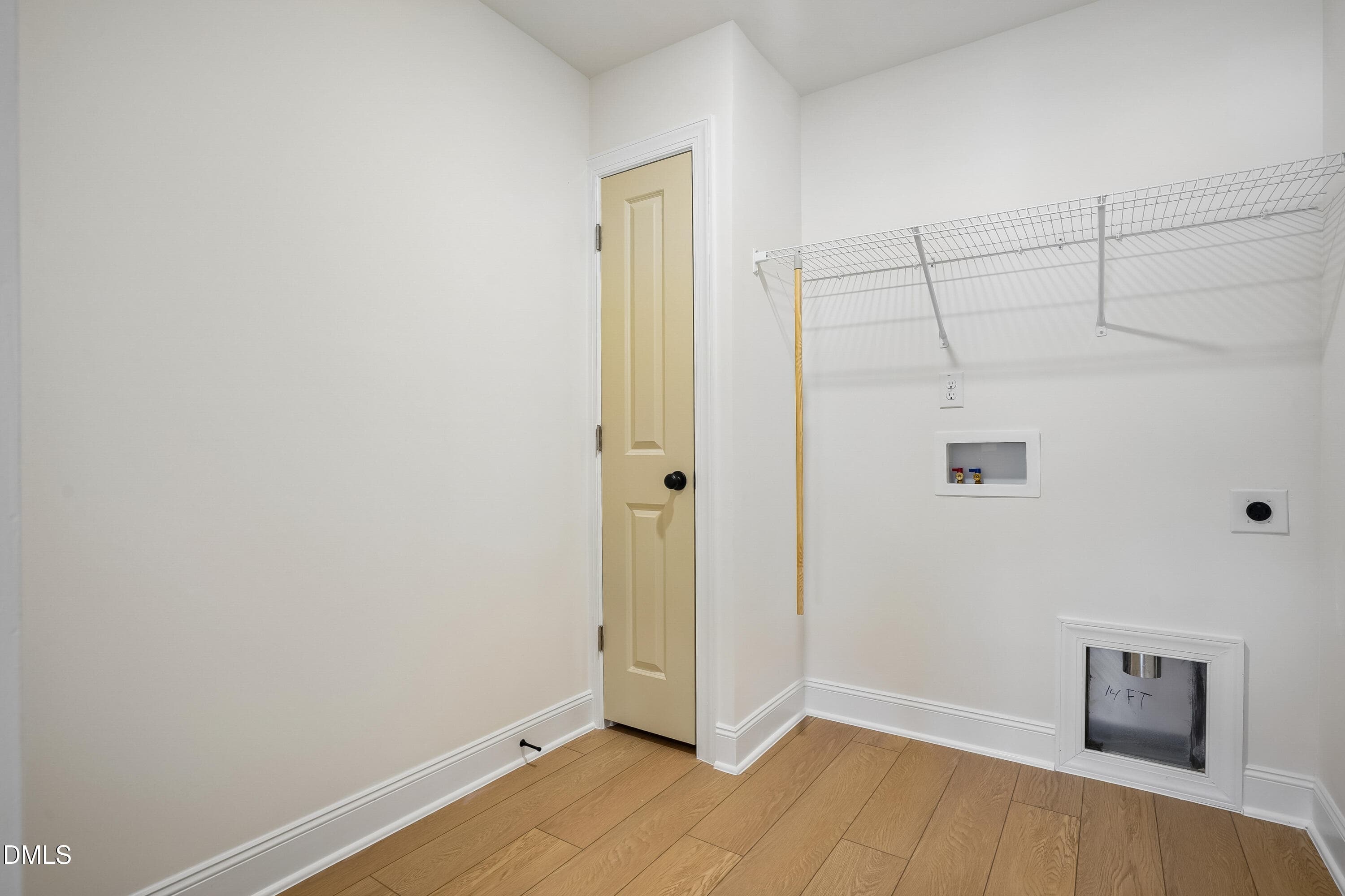 27-Laundry - 7213 Blue Run Lane 13, Raleigh, NC 27604, Raleigh