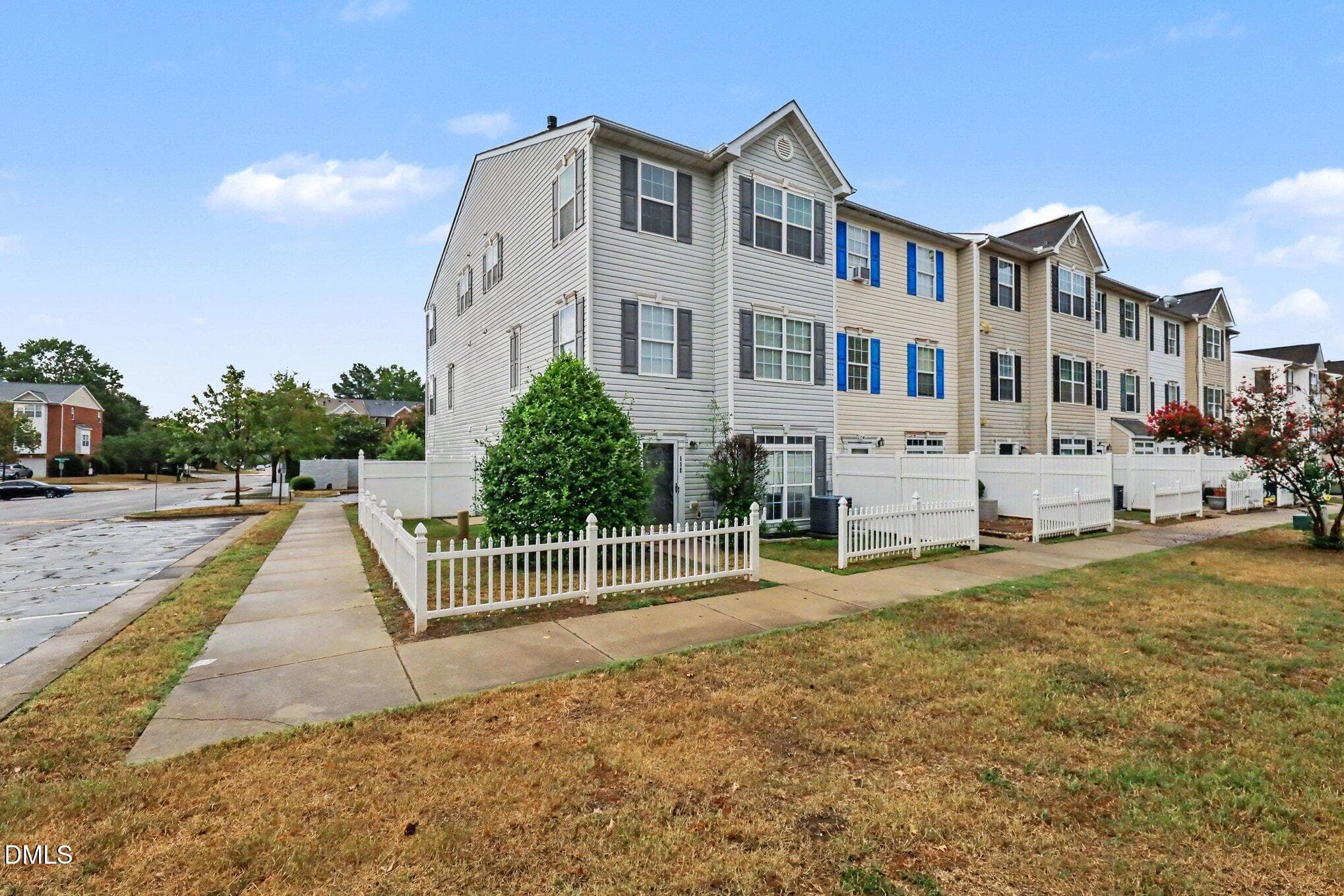 001_file_5515 - 8600 Neuse Landing Lane, Raleigh, NC 27616, Raleigh