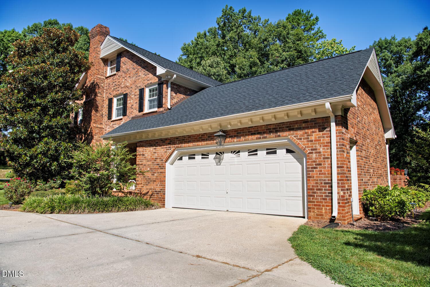 1034-Web Ready-NCR_1759-HDR - 5001 Edinborough Road, Greensboro, NC 27406