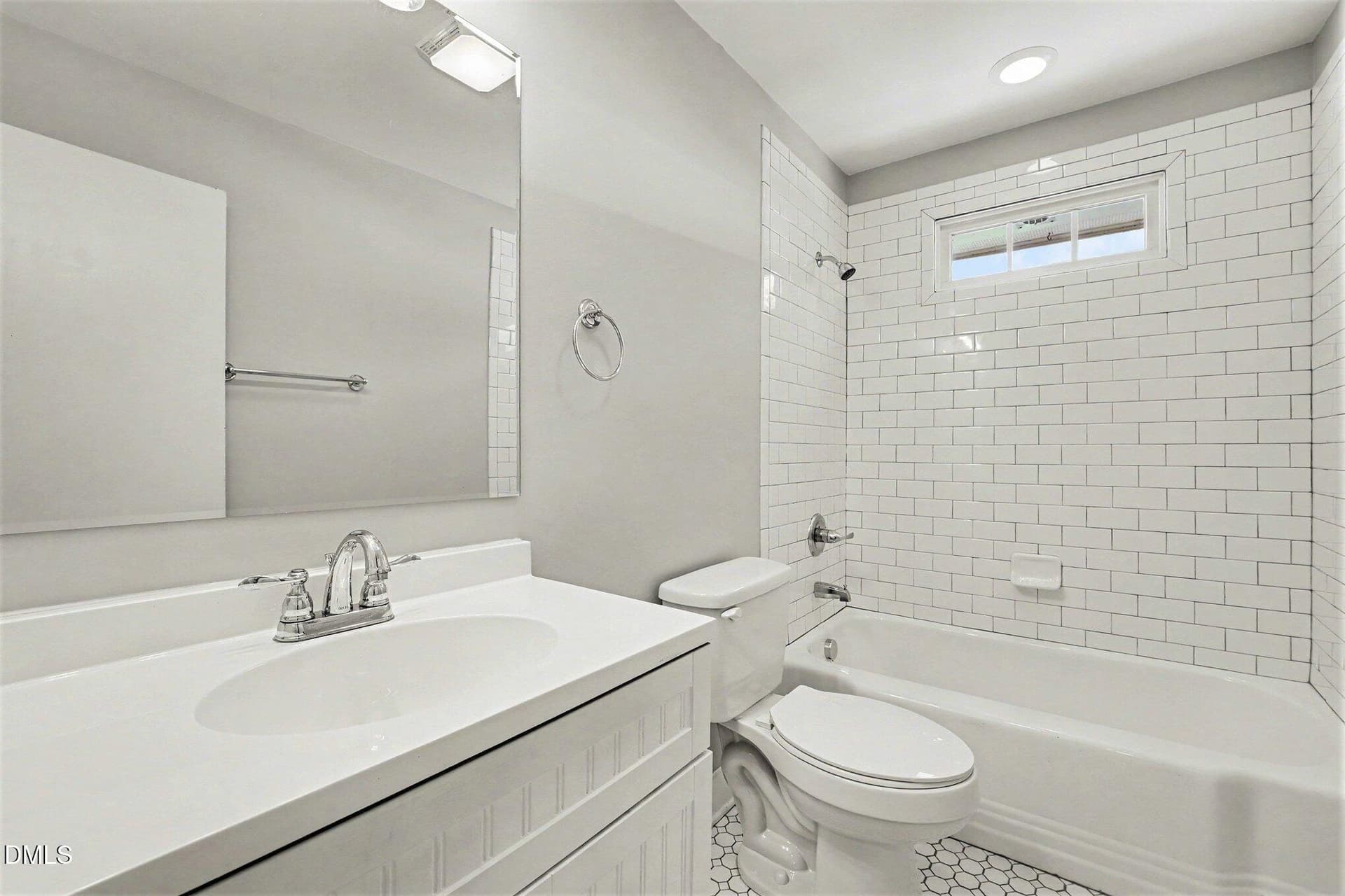 Bath 2 - 6812 Pulley Town Road, Wake Forest, NC 27587