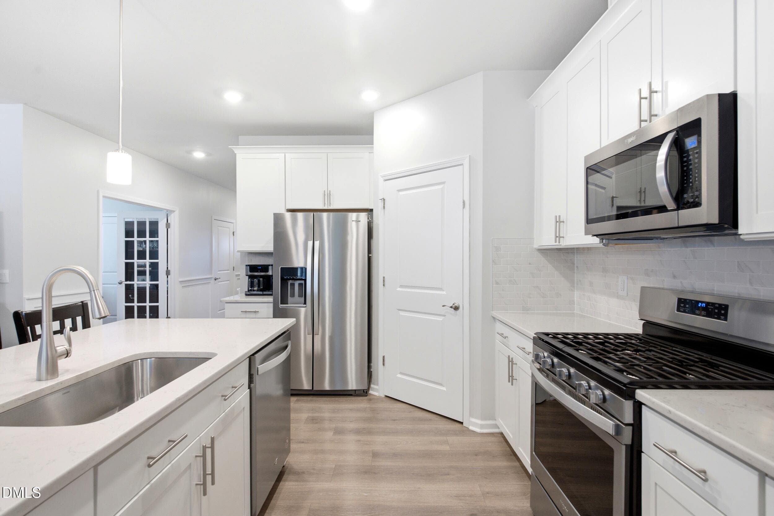 Gas Range! - 1400 Nichols Crk Road, Durham, NC 27703, Durham