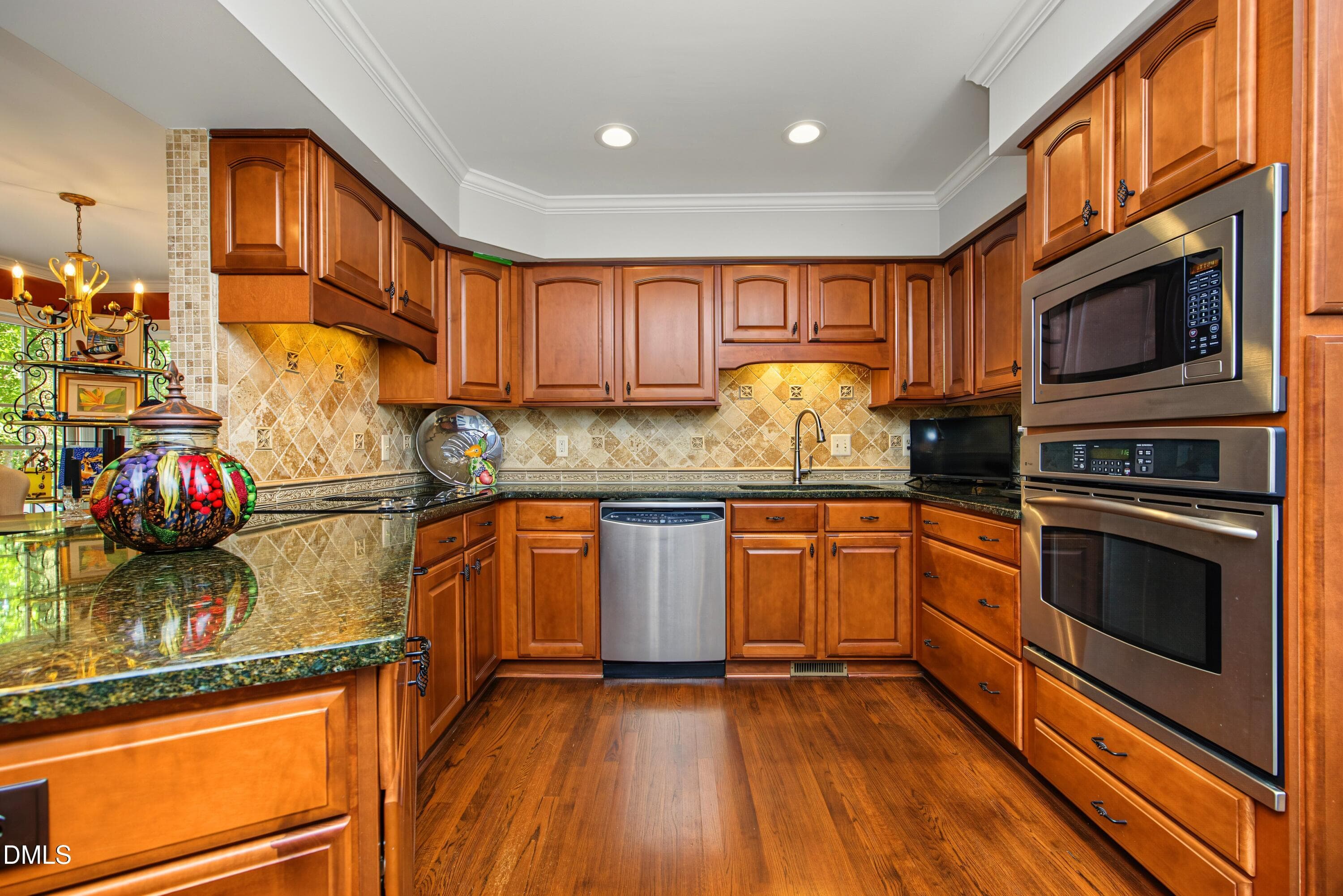25Kitchen - 8801 Old Tom Way, Raleigh, NC 27613, Raleigh