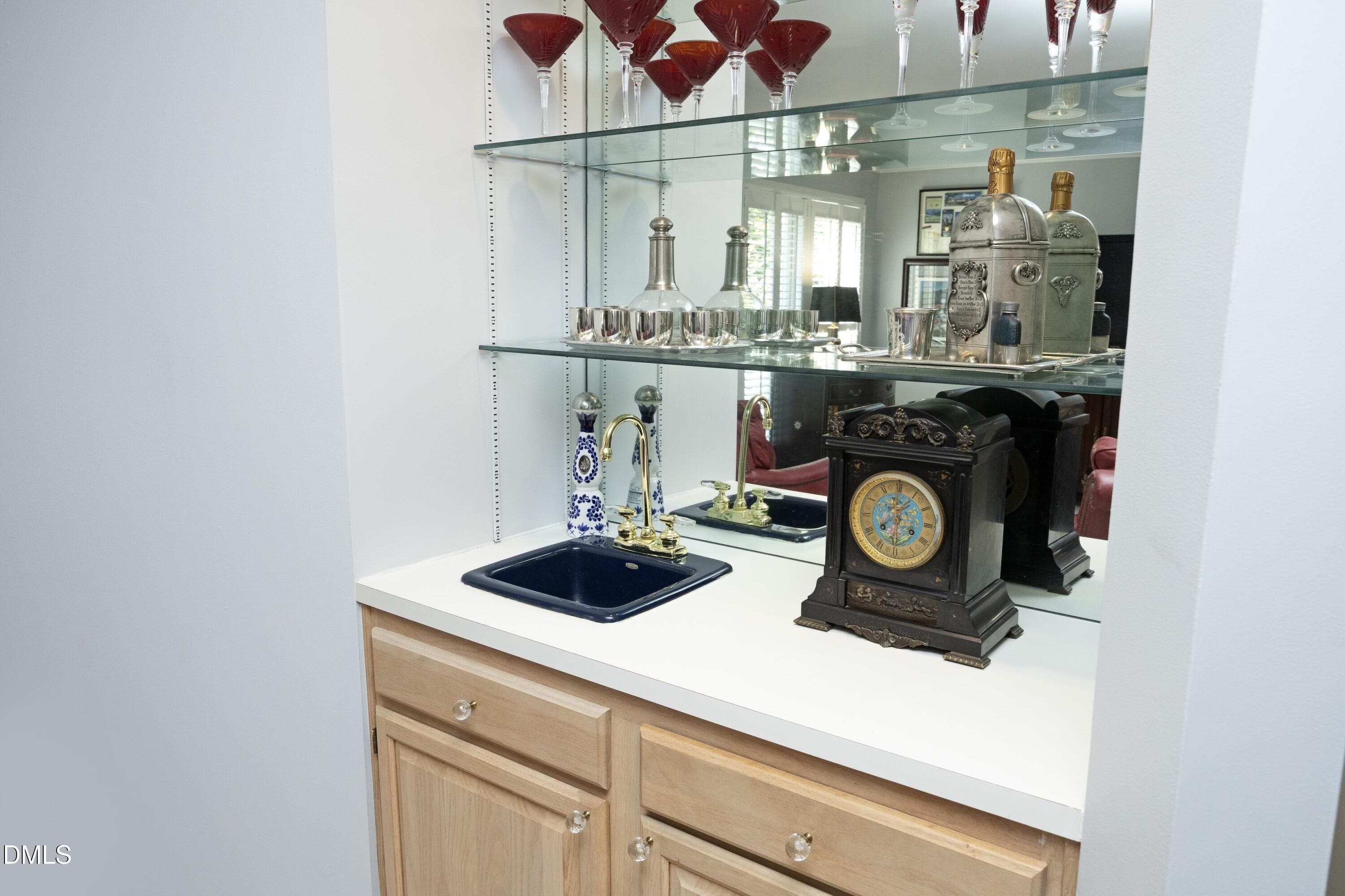 31WetBar - 8801 Old Tom Way, Raleigh, NC 27613, Raleigh