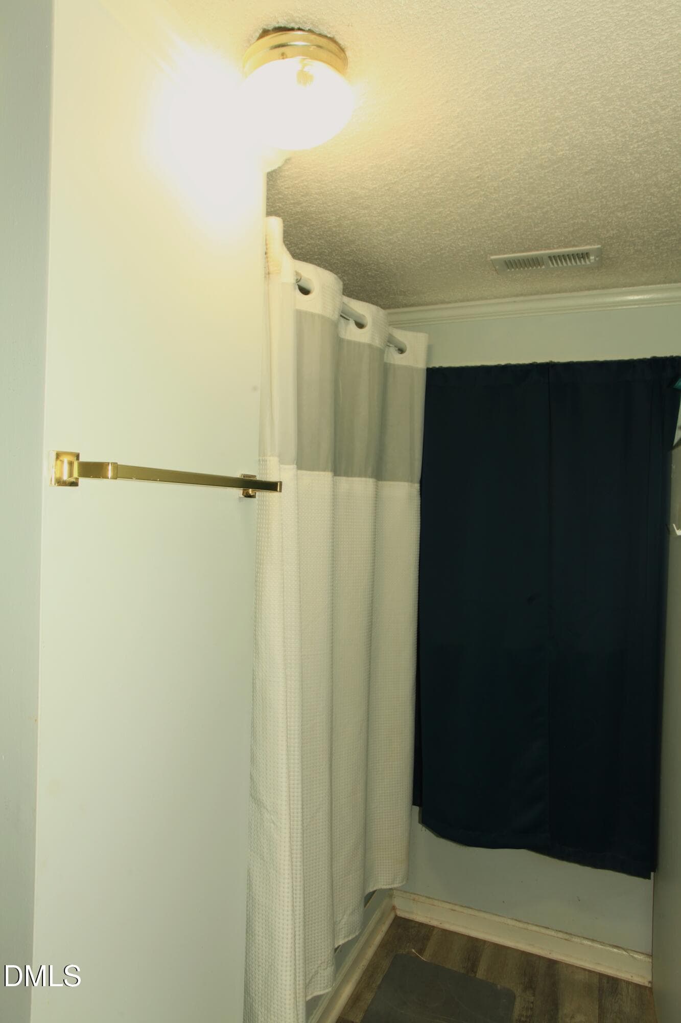 Shower - 2351 Mount Pleasant Road, Willow Springs, NC 27592, Willow Springs