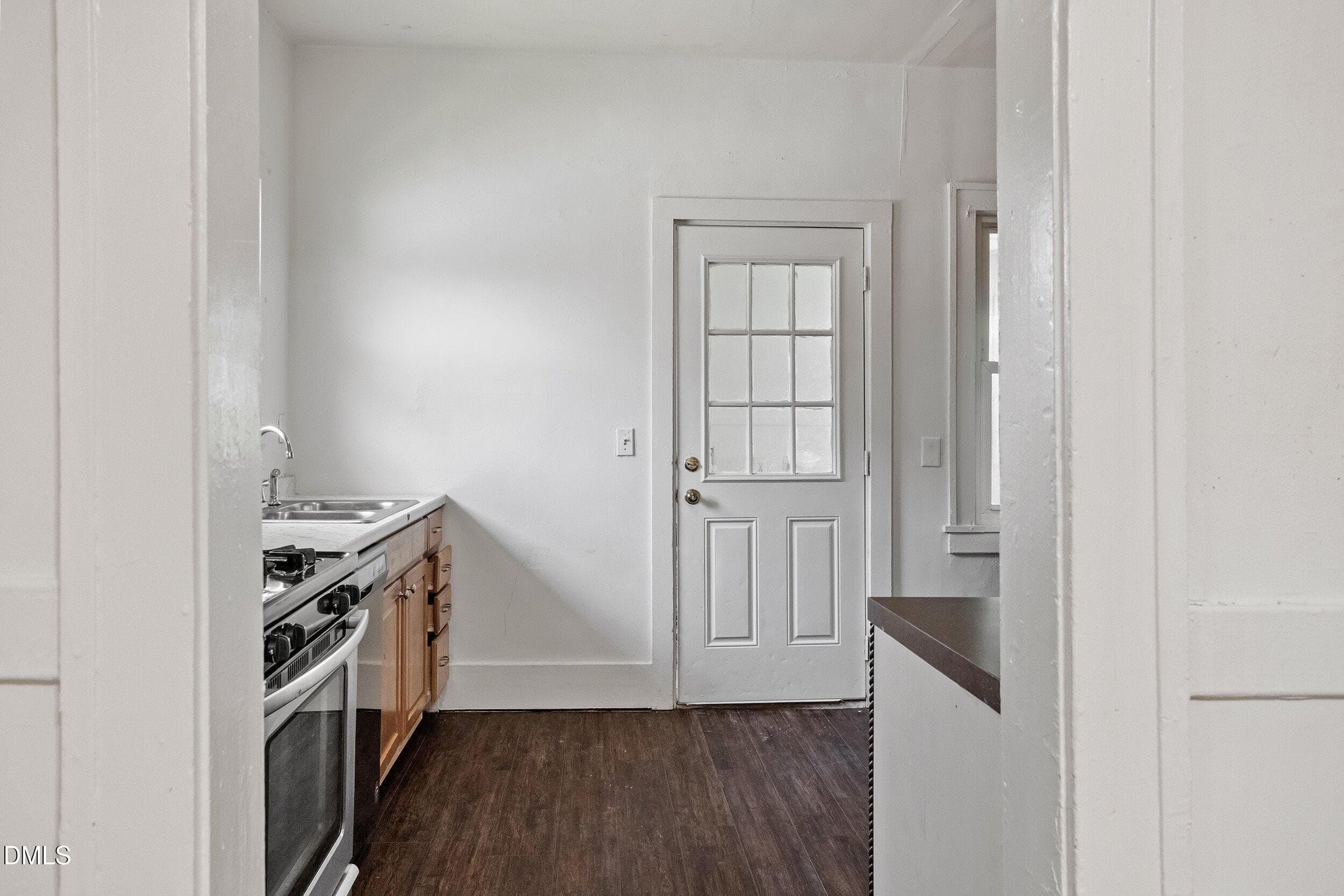 32-101 Seawell Ave [3310836]_08142026_32 - 101 Seawell Avenue, Raleigh, NC 27601, Raleigh