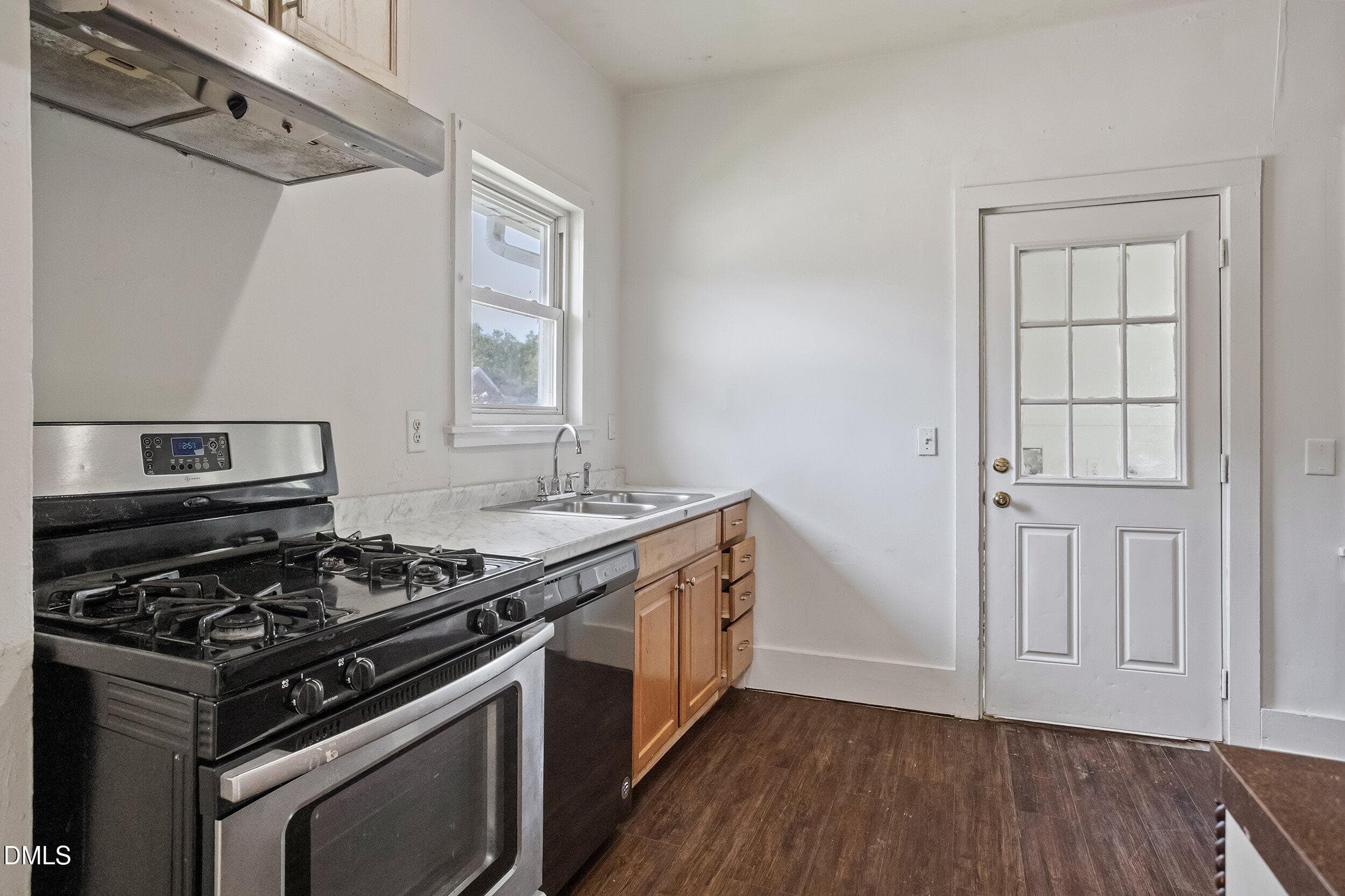33-101 Seawell Ave [3310836]_08142026_33 - 101 Seawell Avenue, Raleigh, NC 27601, Raleigh
