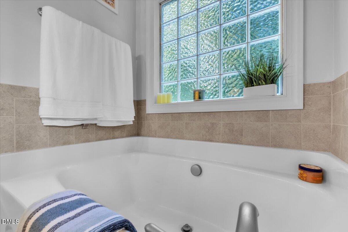 28-Final 507 Crissy Dr-RJREM-0026 - 7113 Volterra Court, Wendell, NC 27591