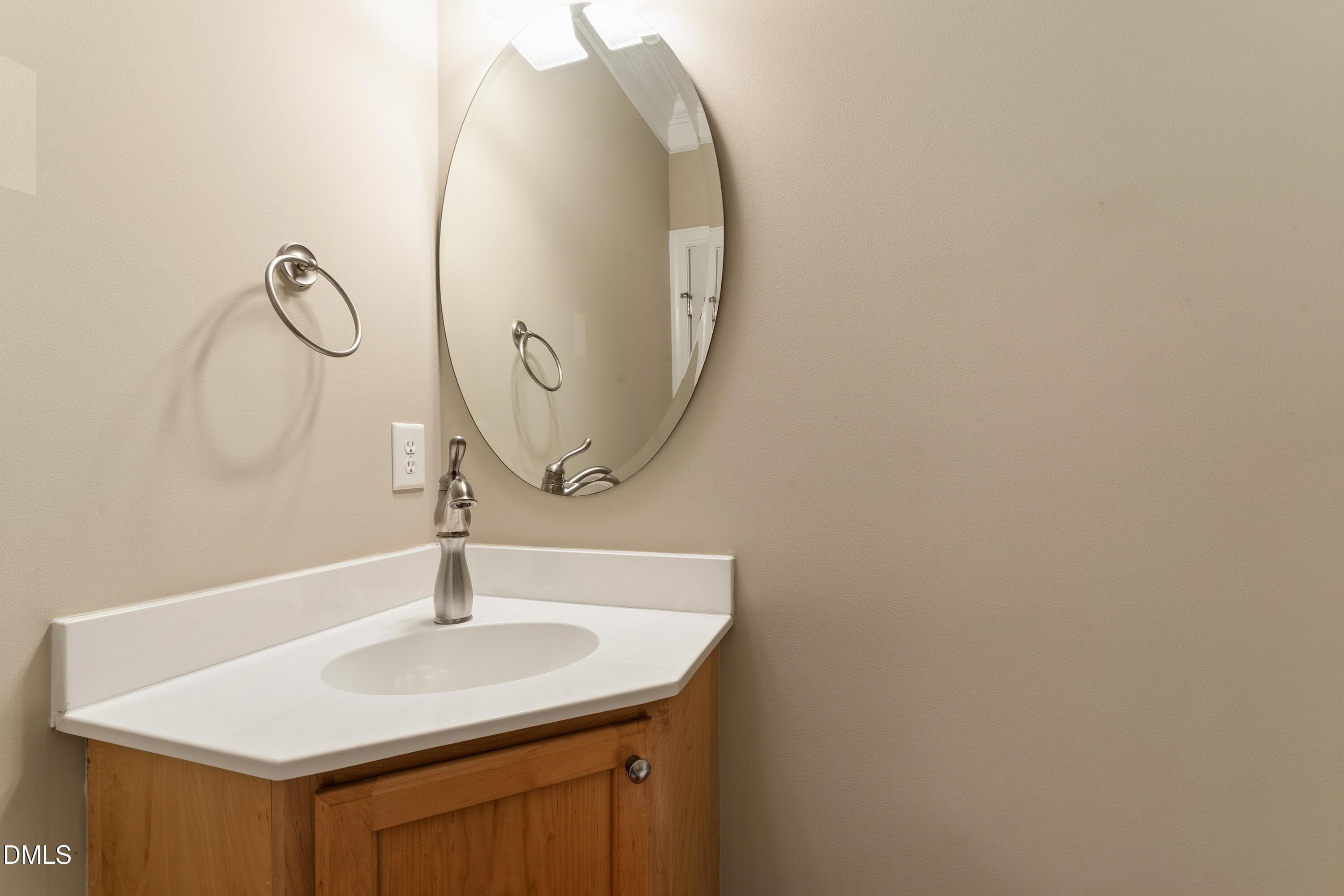 Powder Room - 501 Finsbury Street Apt 303, Durham, NC 27703, Durham
