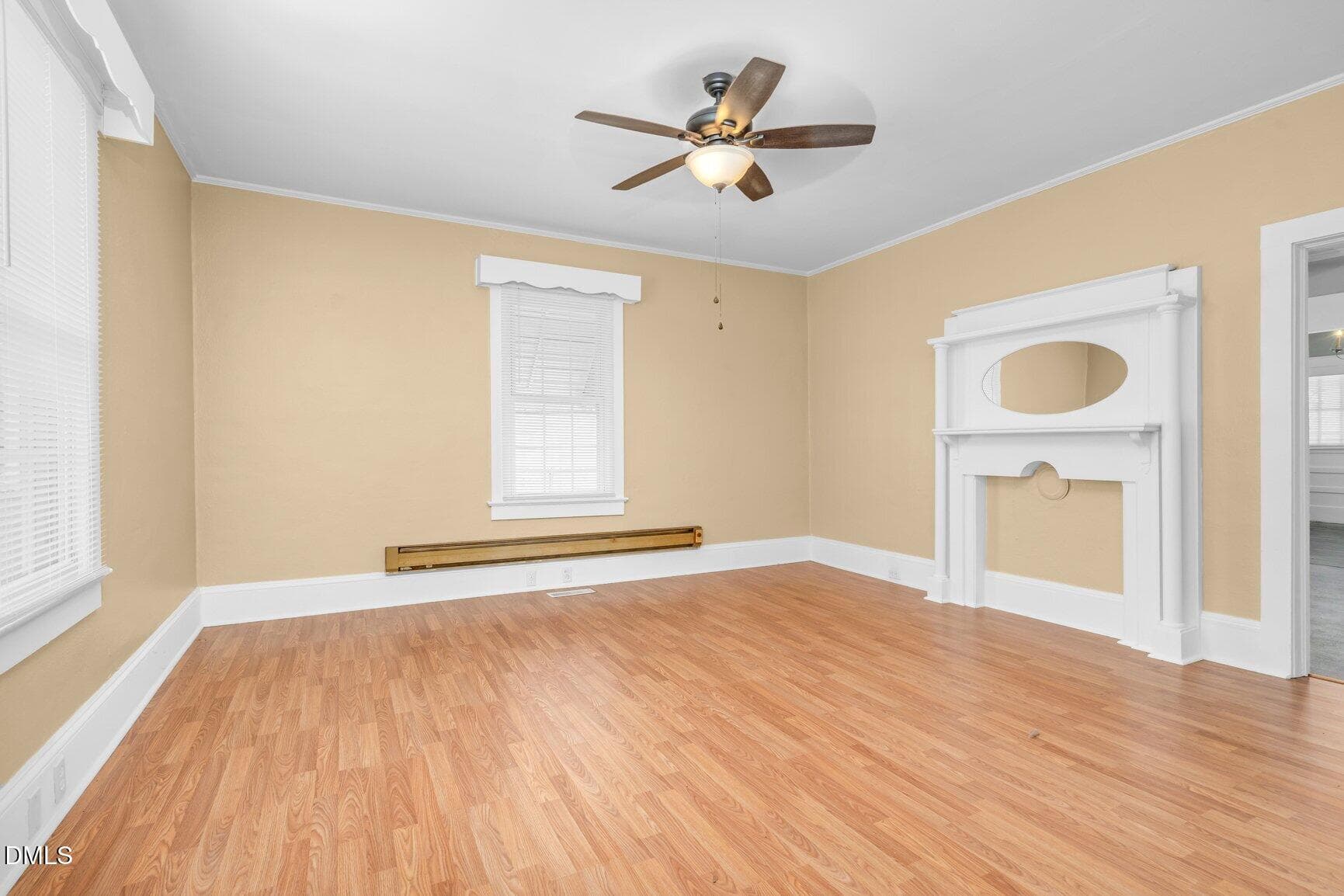 Living Room - 300 W Howard Avenue, Tarboro, NC 27886, Tarboro