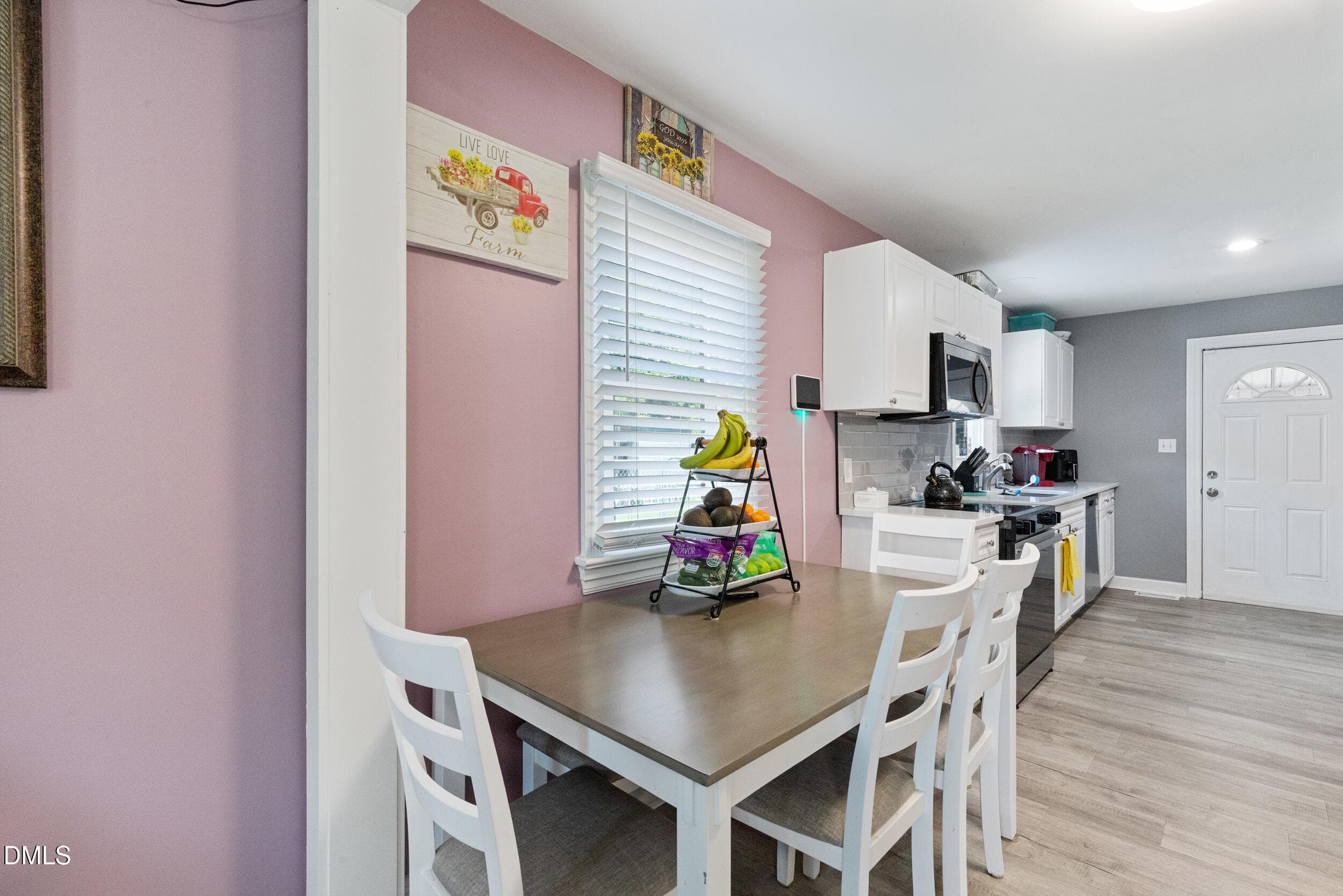 Dining Area - 600 N Raiford Street, Selma, NC 27576